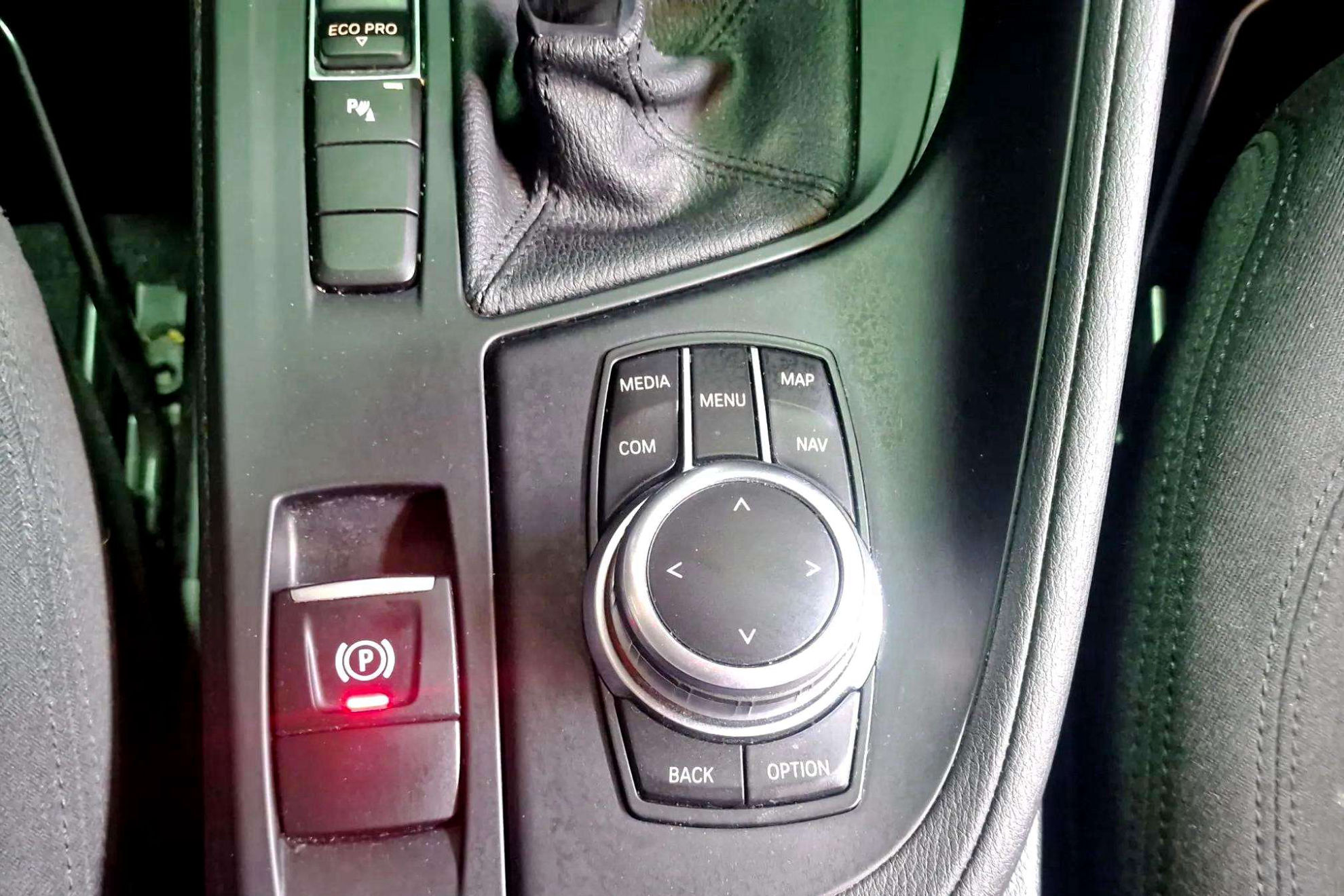 BMW X1 sDrive20dA - foto 27