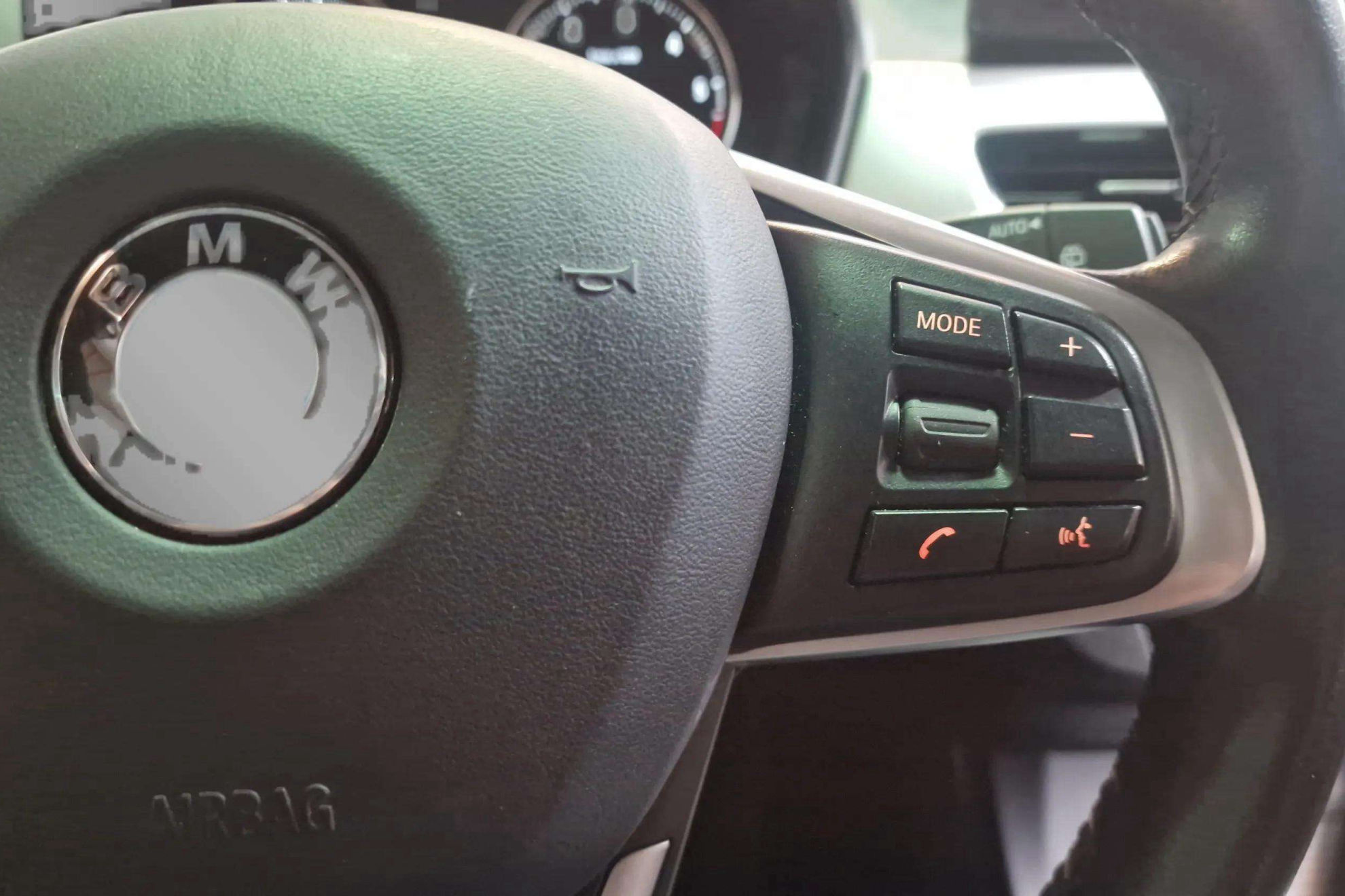 BMW X1 sDrive20dA - foto 21