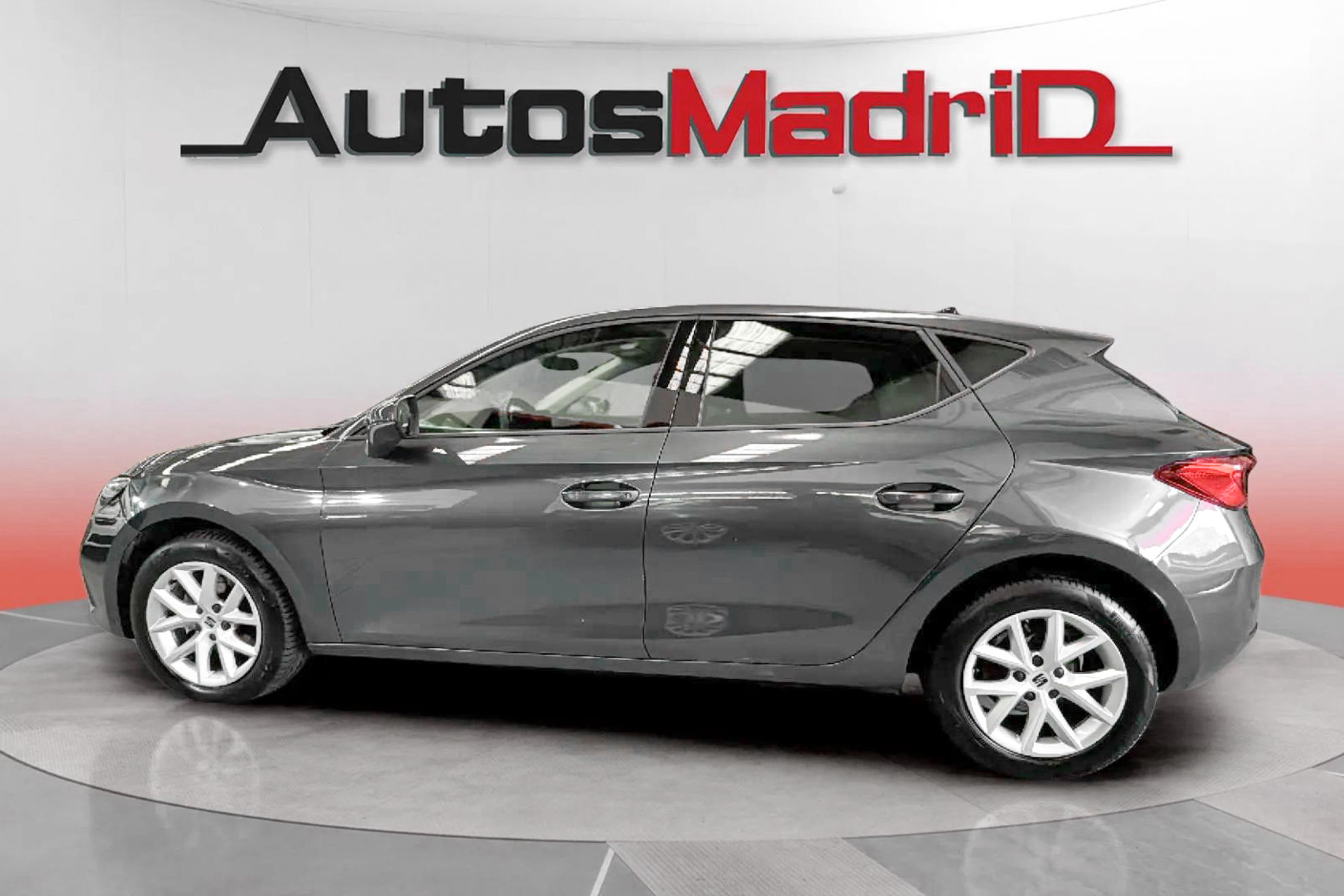 SEAT León 2.0 TDI DSG-7 Style - foto 4