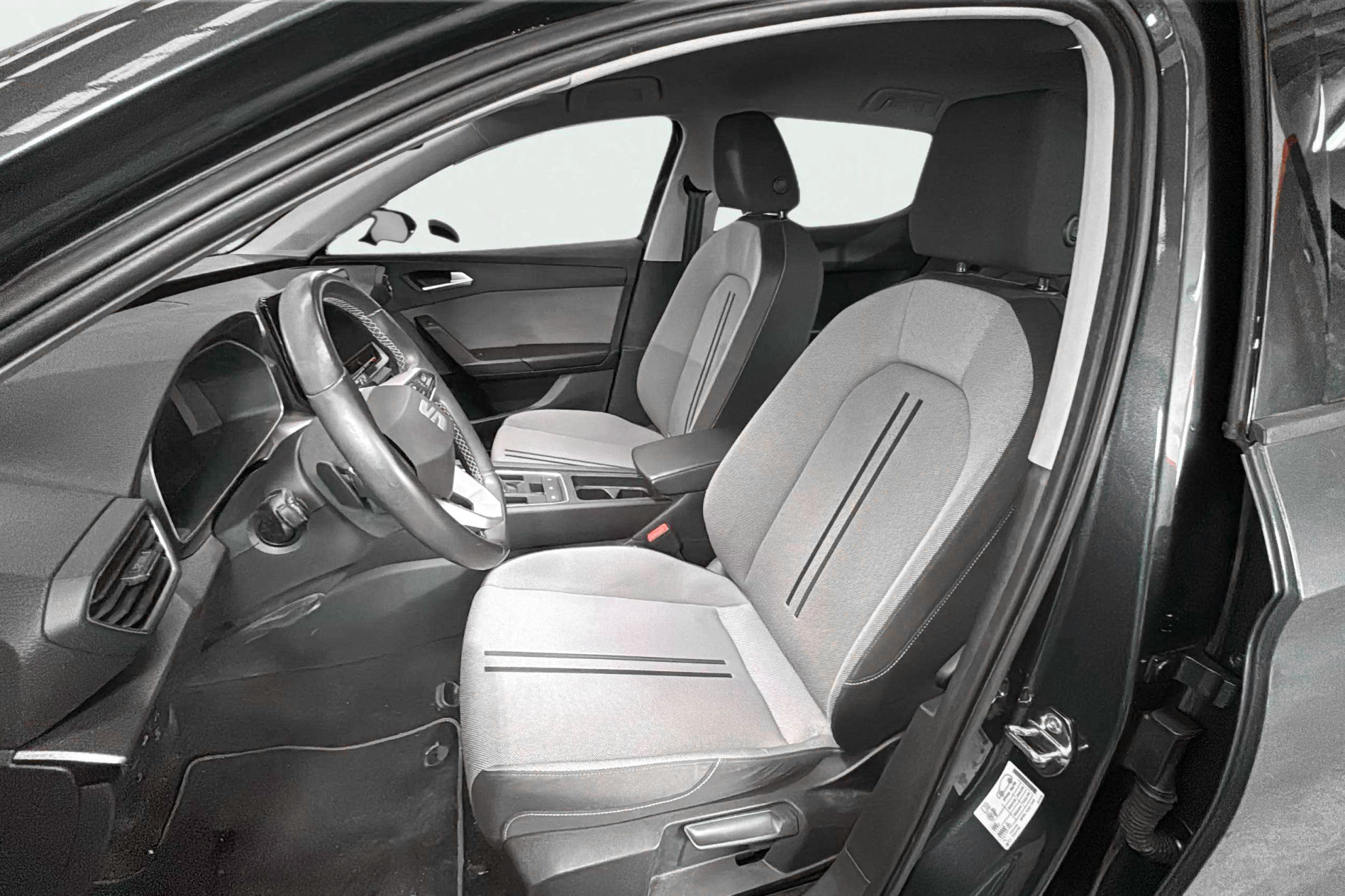 SEAT León 2.0 TDI DSG-7 Style - foto 13