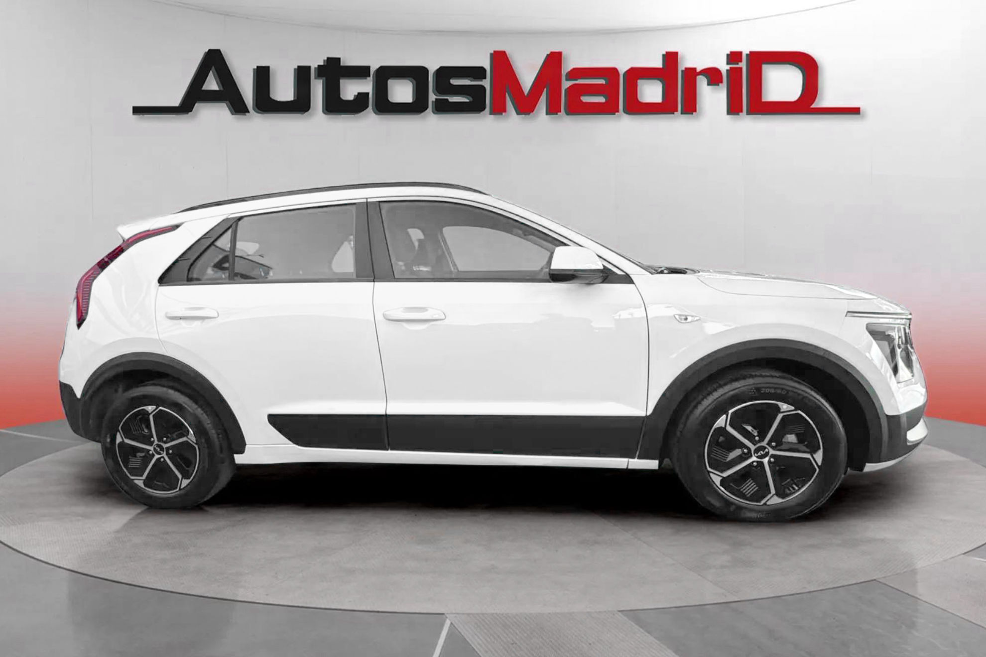 Kia Niro 1.6 GDi HEV Concept - foto 8