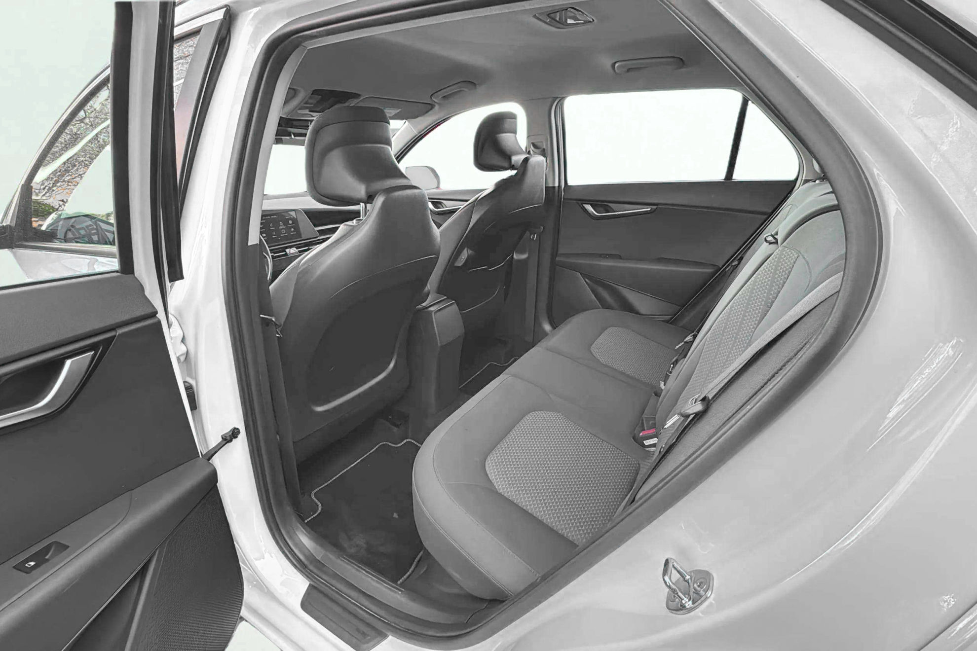 Kia Niro 1.6 GDi HEV Concept - foto 12
