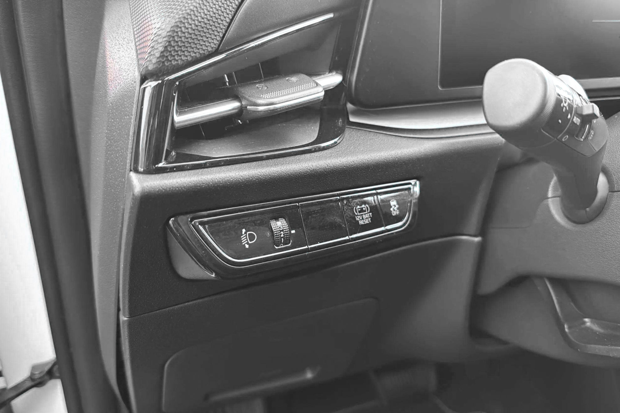 Kia Niro 1.6 GDi HEV Concept - foto 21