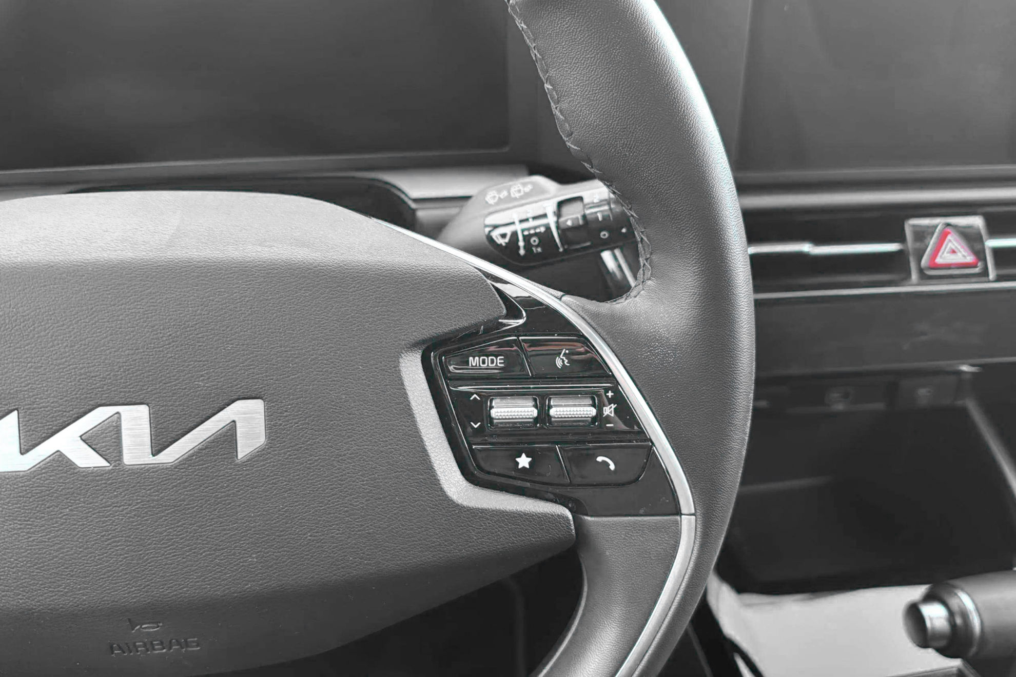 Kia Niro 1.6 GDi HEV Concept - foto 23