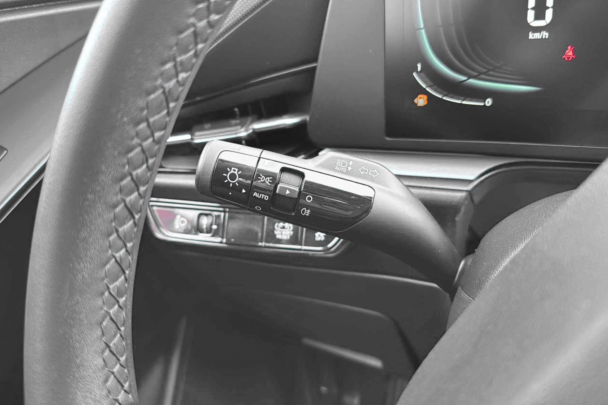Kia Niro 1.6 GDi HEV Concept - foto 24