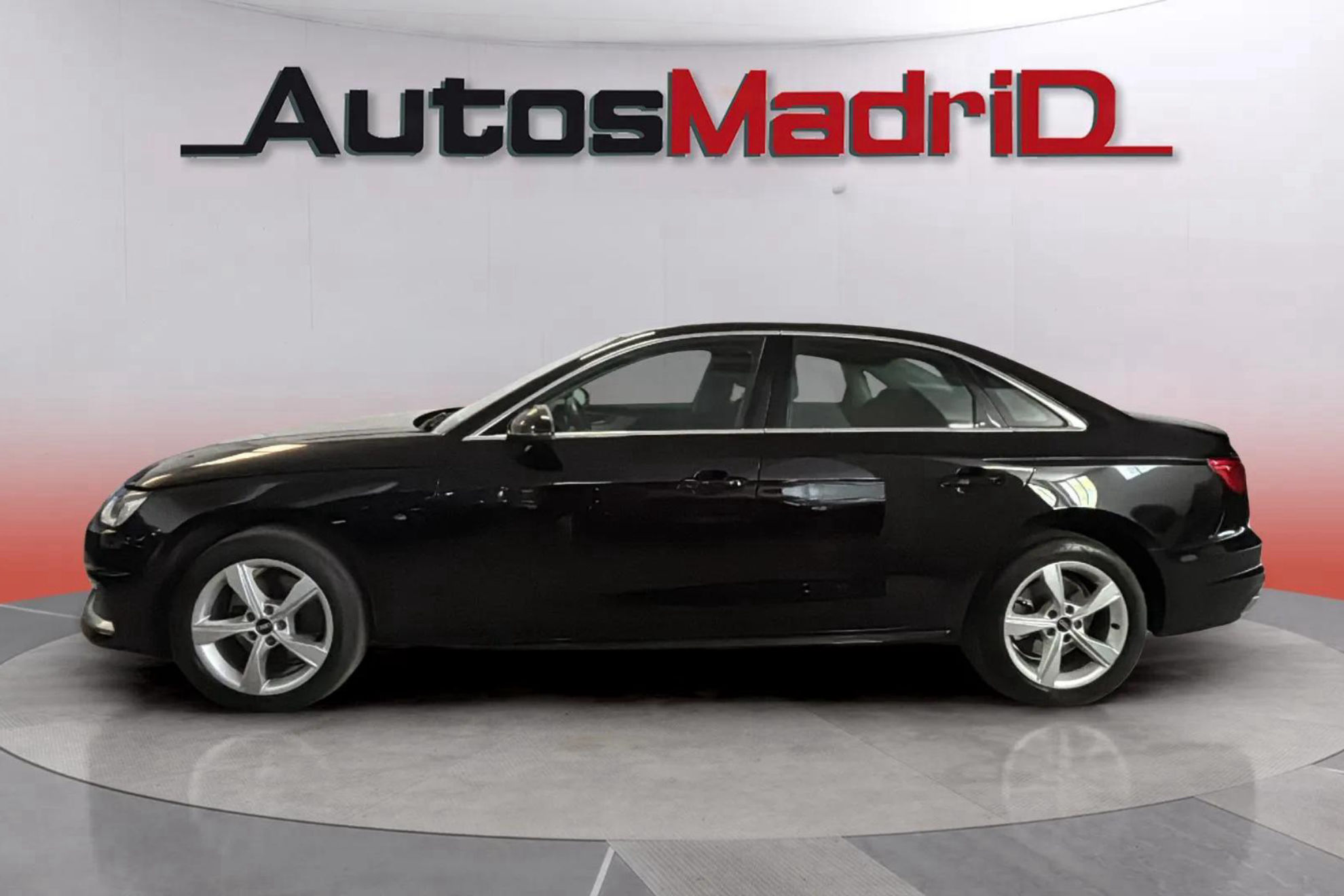 Audi A4 Advanced 30 TDI S tronic - foto 4