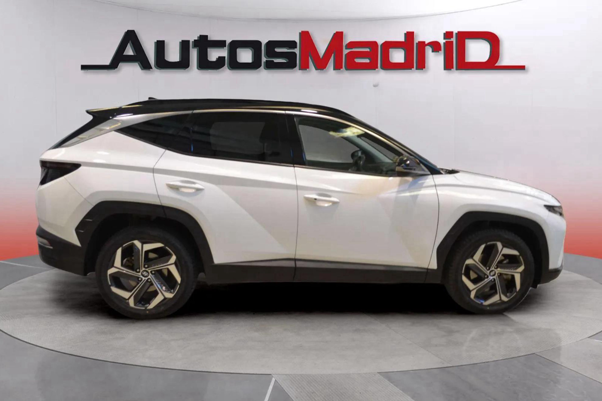 Hyundai Tucson 1.6 T-GDi HEV Tecno - foto 8