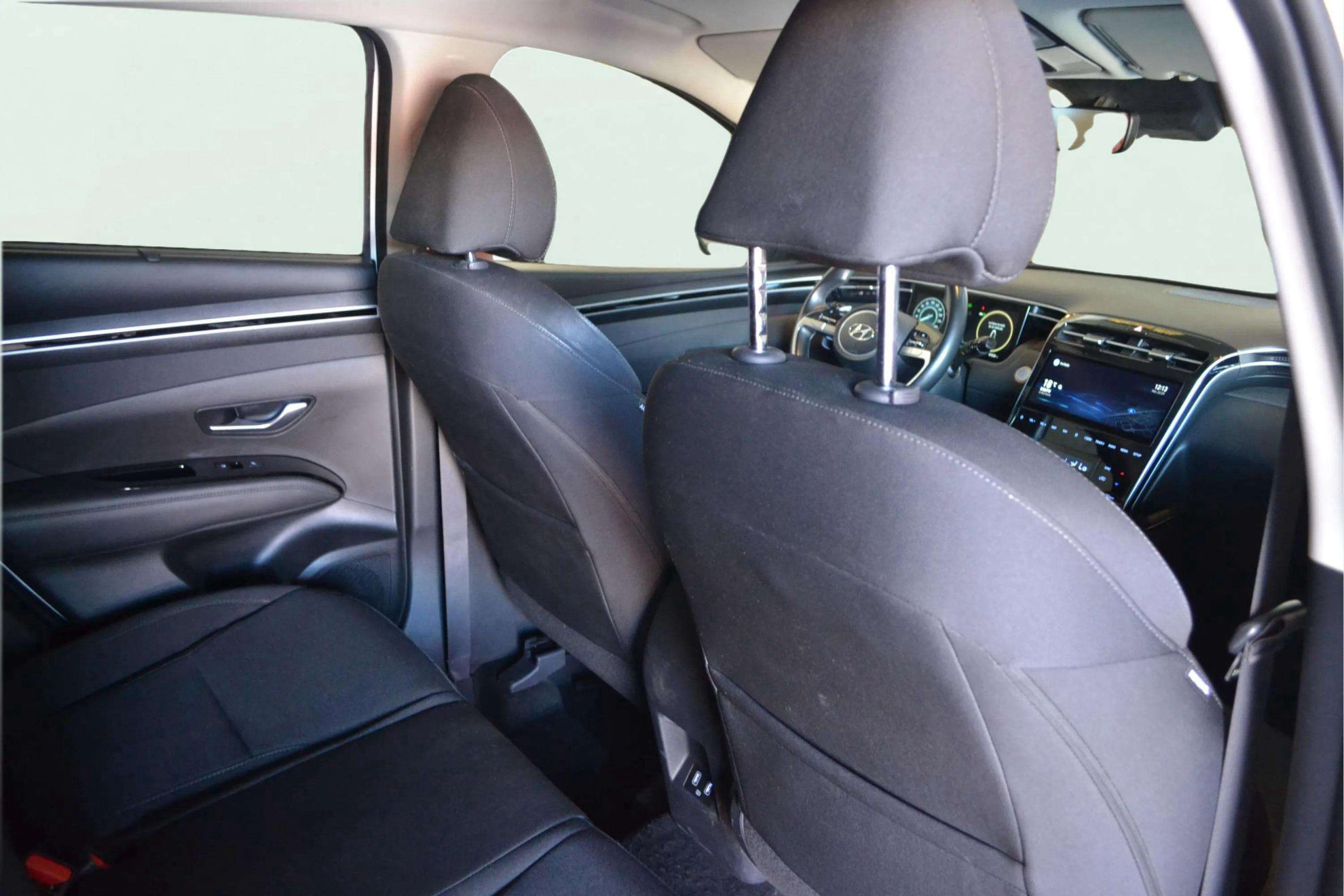 Hyundai Tucson 1.6 T-GDi HEV Tecno - foto 12