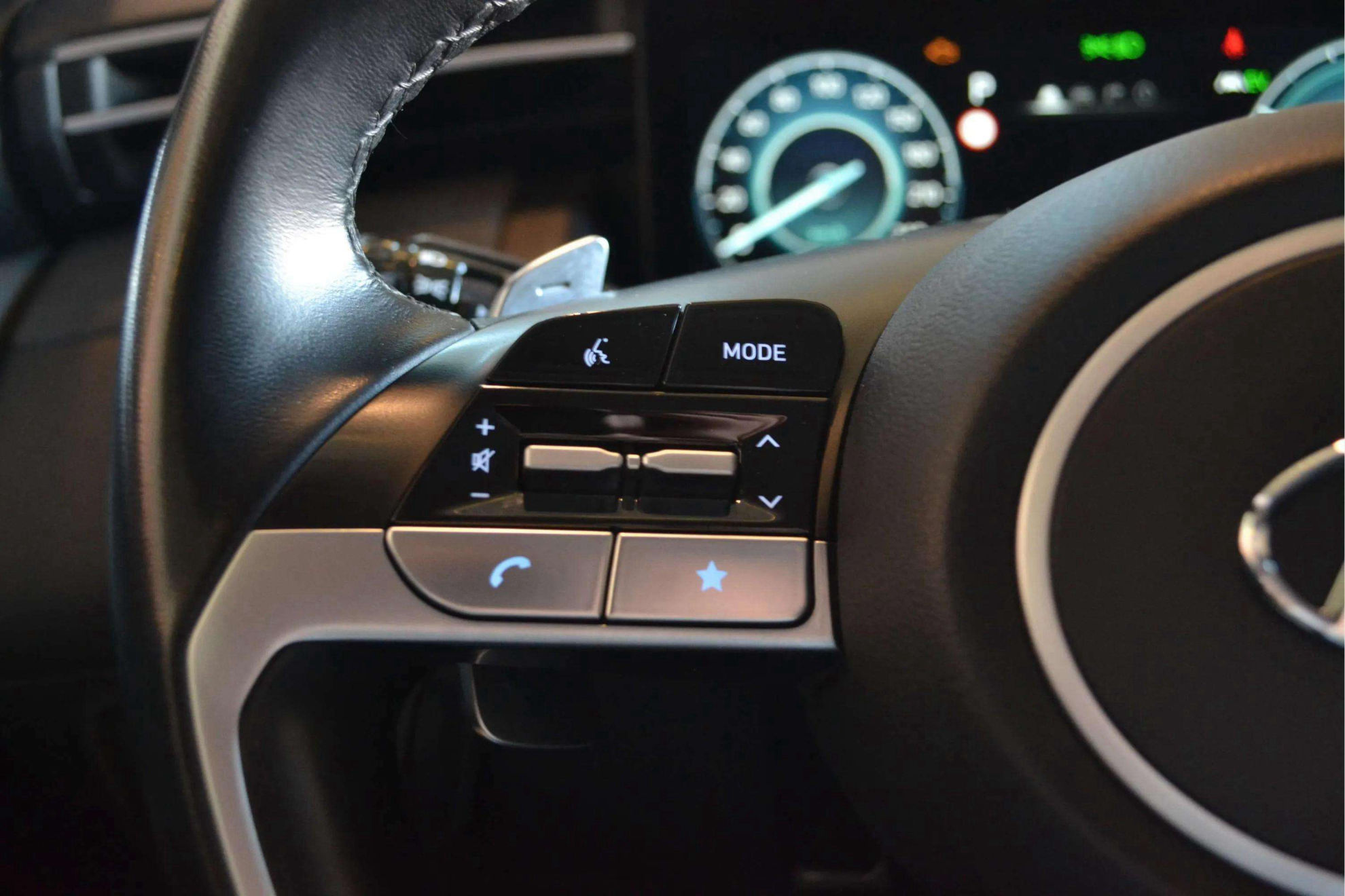 Hyundai Tucson 1.6 T-GDi HEV Tecno - foto 21