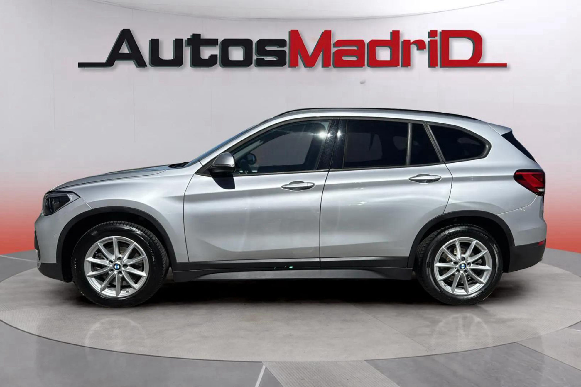 BMW X1 xDrive20dA - foto 4