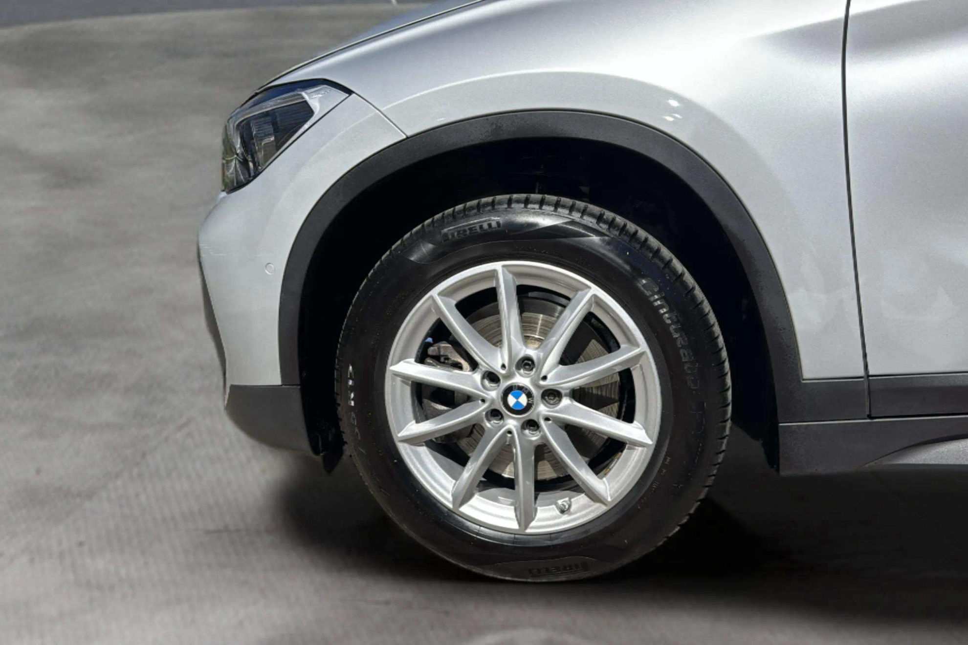 BMW X1 xDrive20dA - foto 12