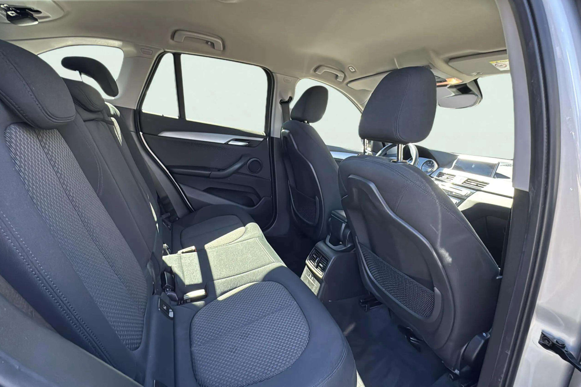 BMW X1 xDrive20dA - foto 19
