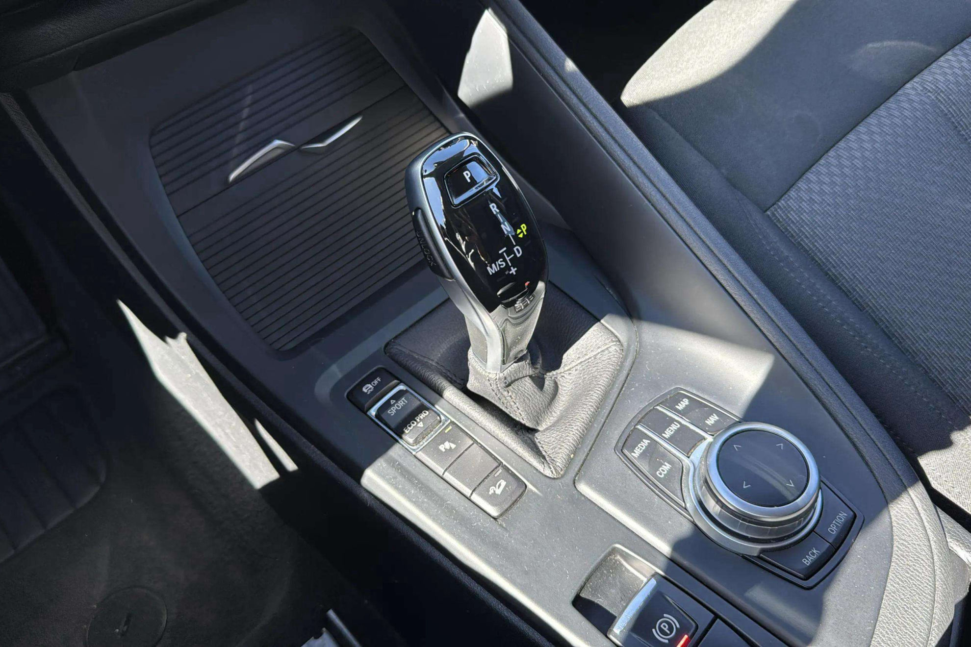 BMW X1 xDrive20dA - foto 36