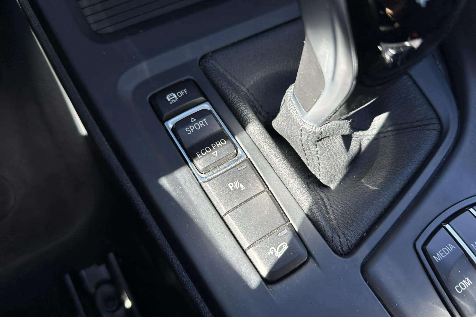 BMW X1 xDrive20dA - foto 37