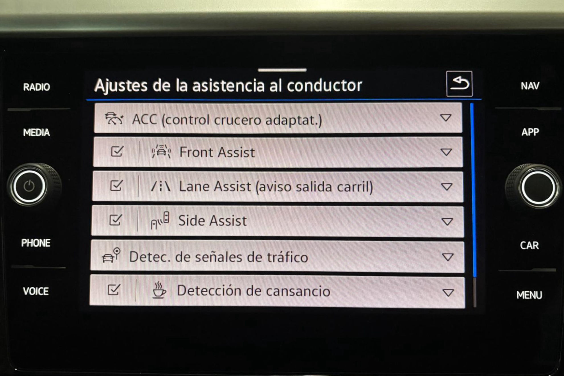 Volkswagen Arteon Elegance 2.0 TDI DSG - foto 30