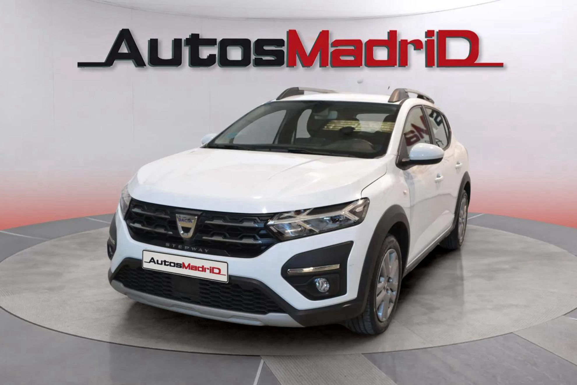 Dacia Sandero Stepway Comfort TCe - foto 3