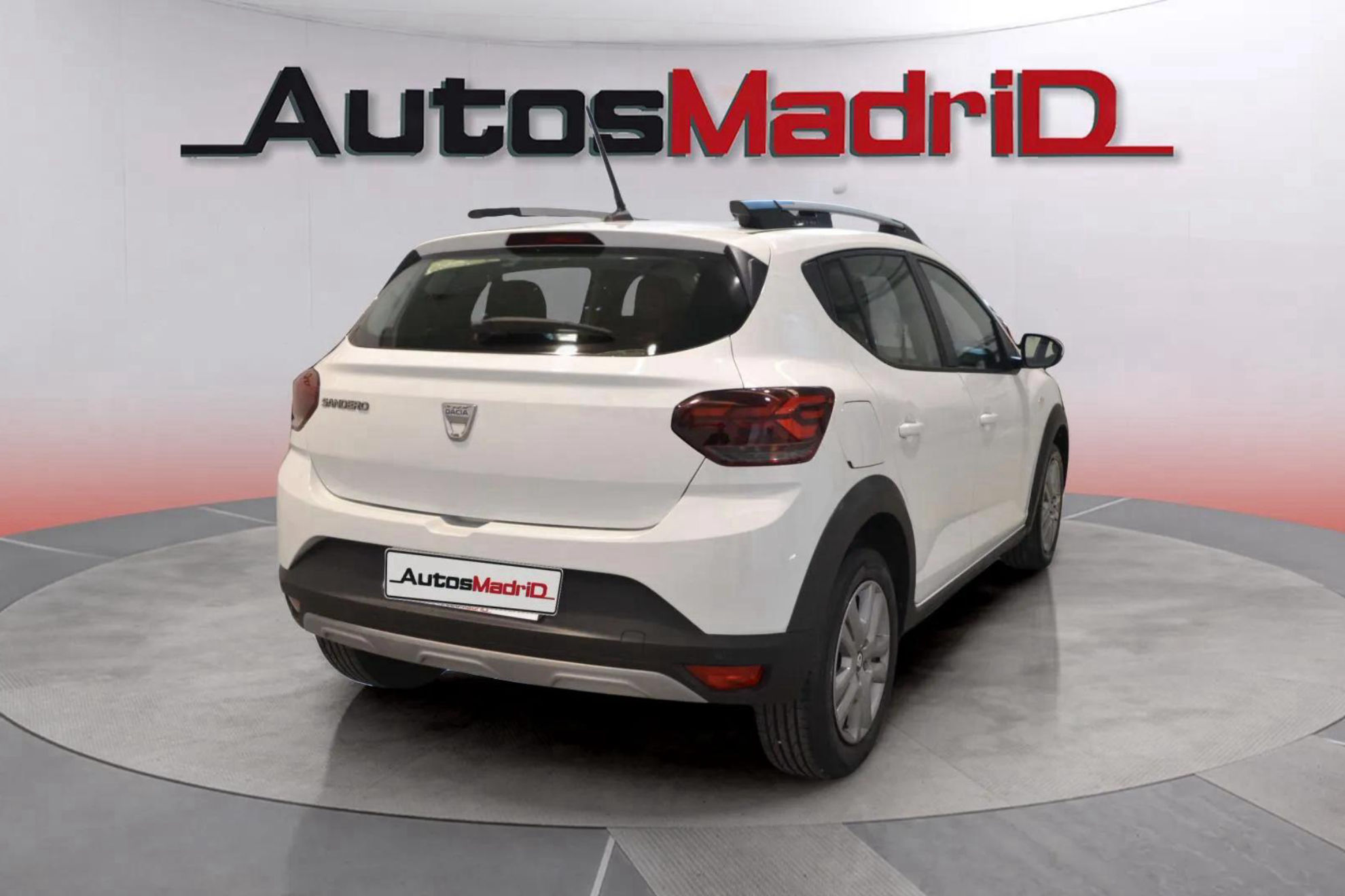 Dacia Sandero Stepway Comfort TCe - foto 7