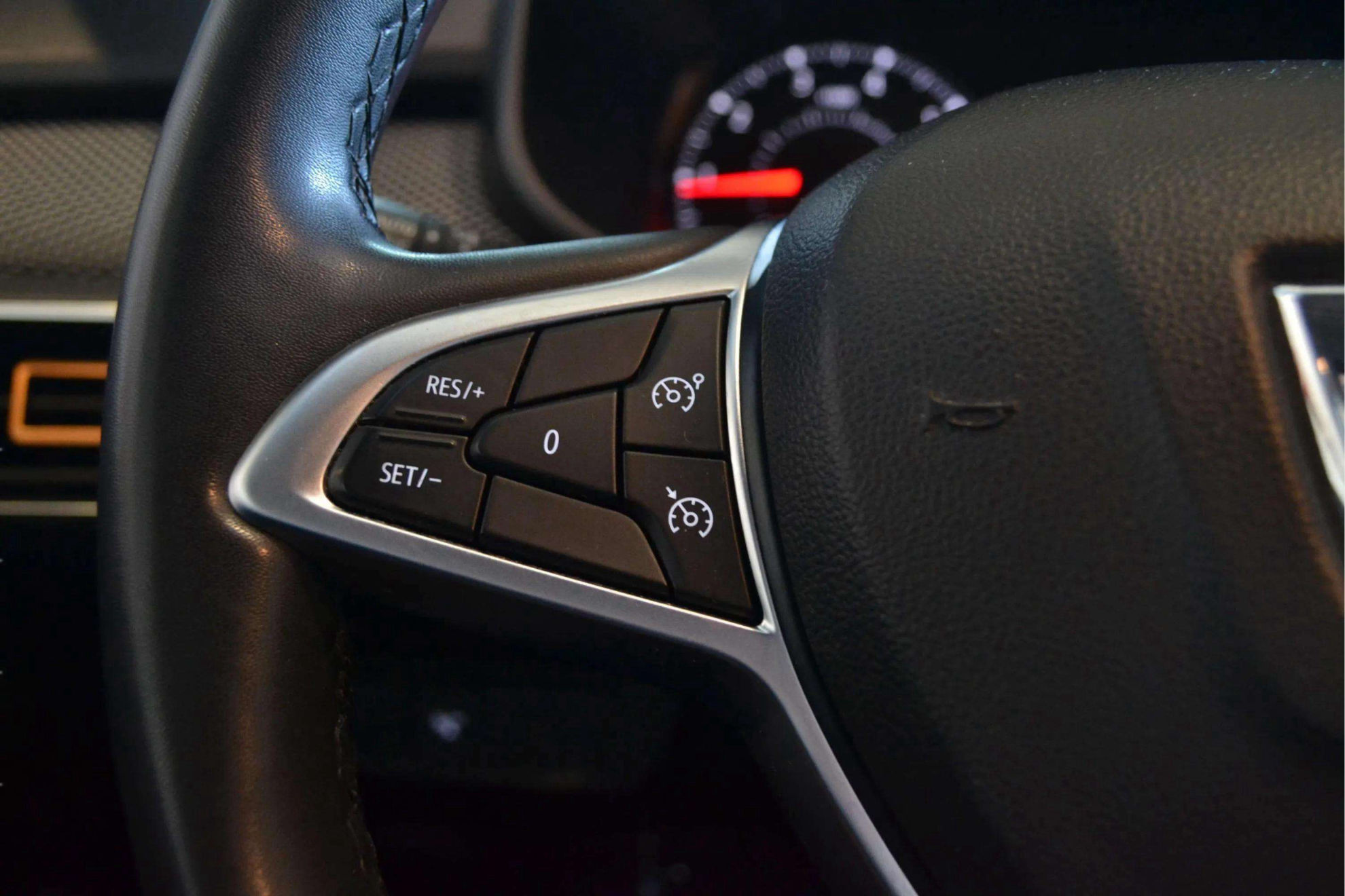 Dacia Sandero Stepway Comfort TCe - foto 18