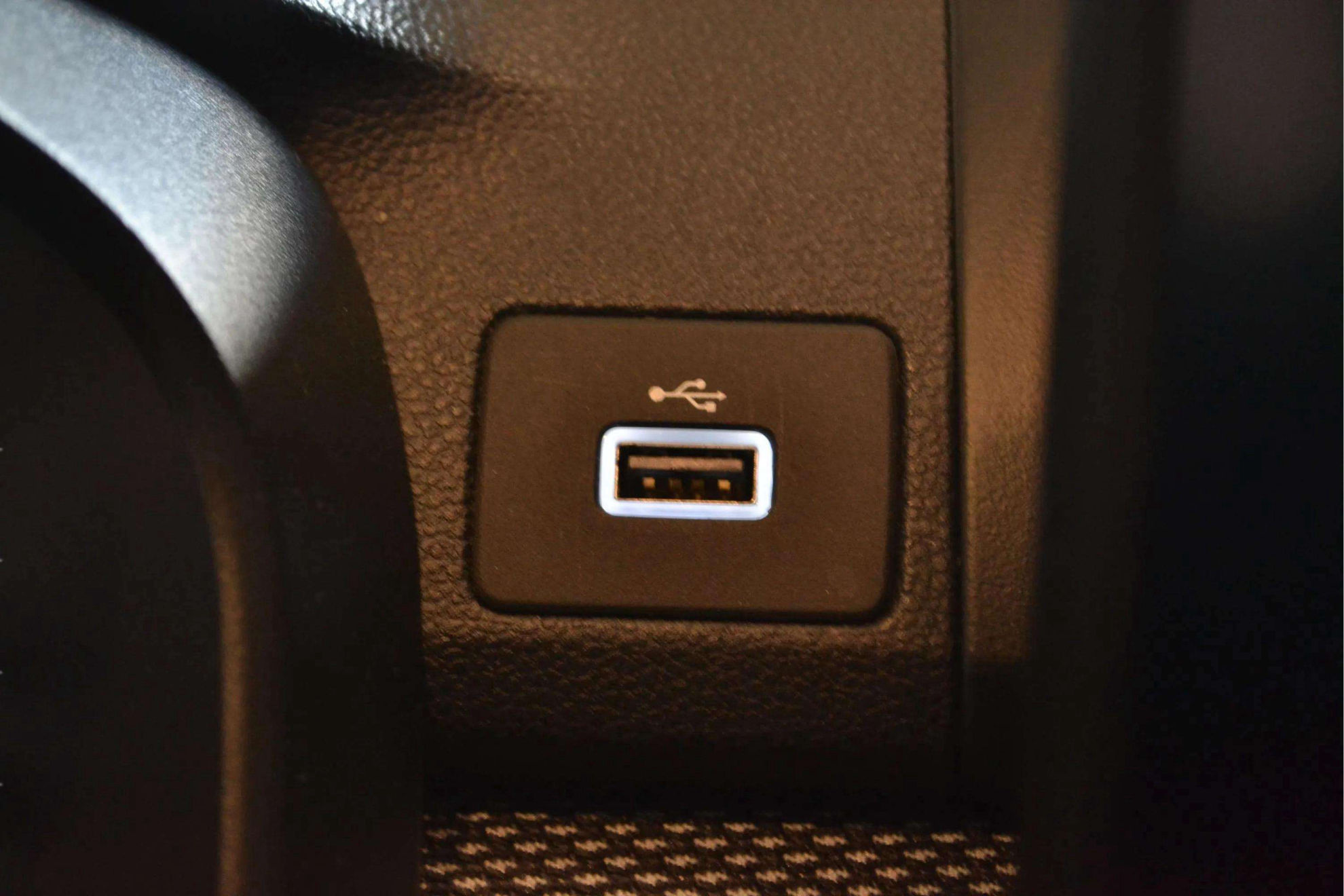 Dacia Sandero Stepway Comfort TCe - foto 27