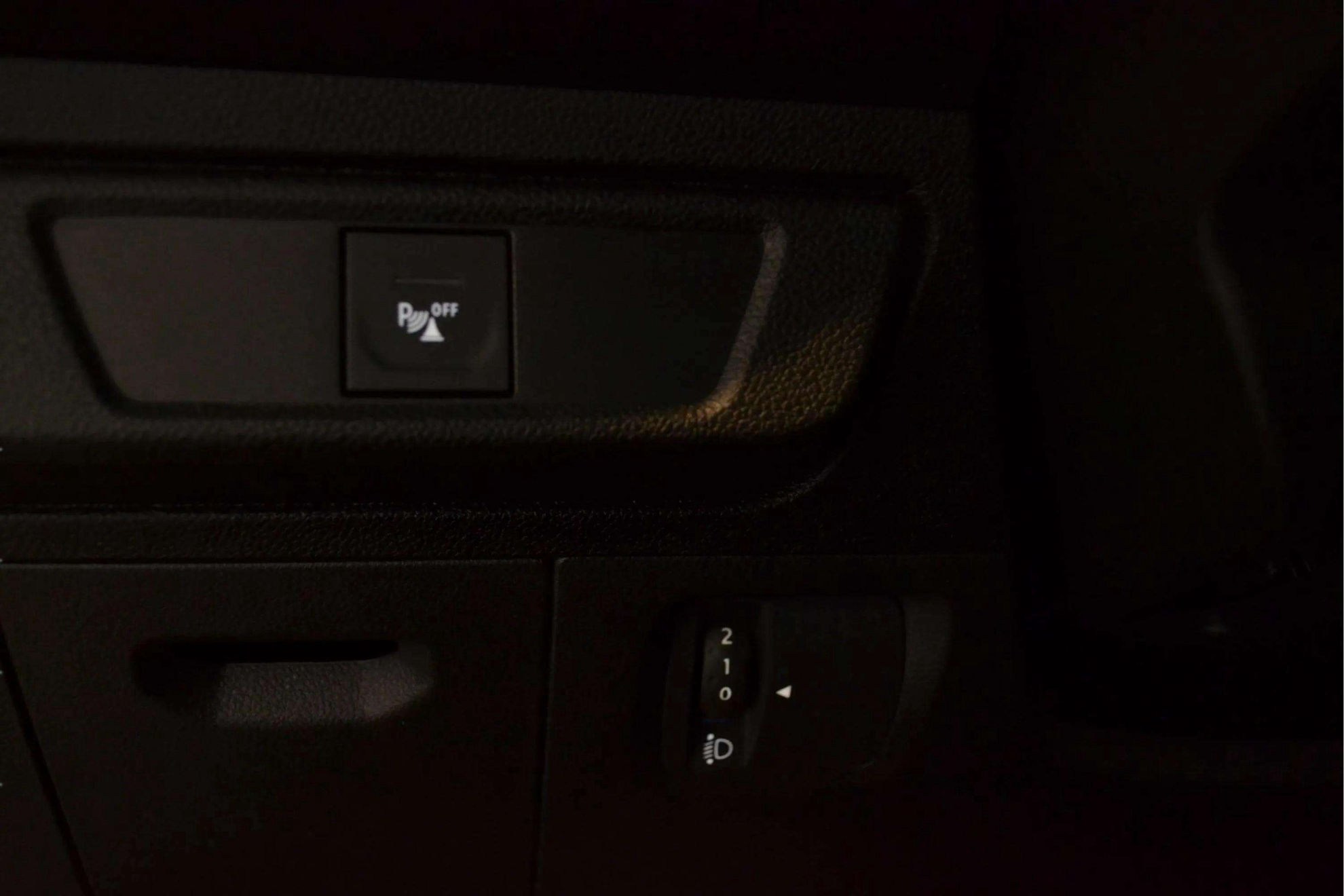 Dacia Sandero Stepway Comfort TCe - foto 17
