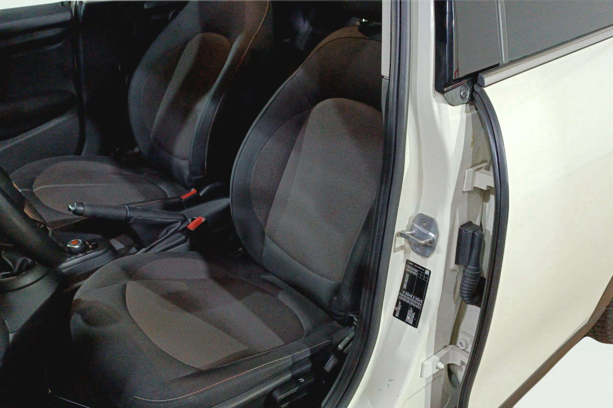 MINI Cooper One - foto 14