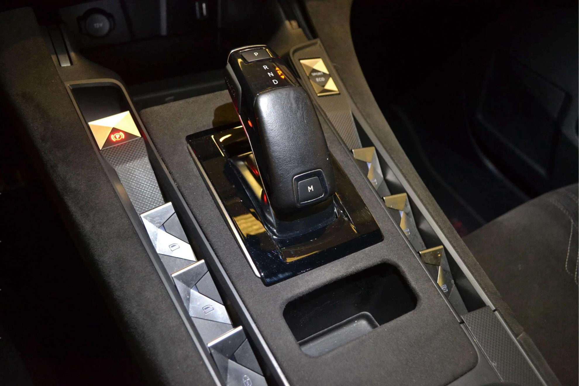 DS DS 7 Crossback BlueHDi DE Perf.line - foto 22