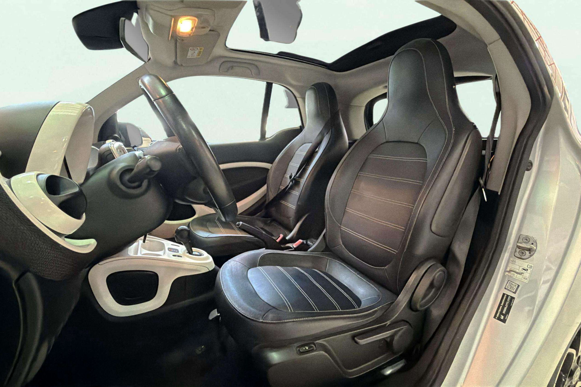 smart fortwo Coupé 52 Prime - foto 12