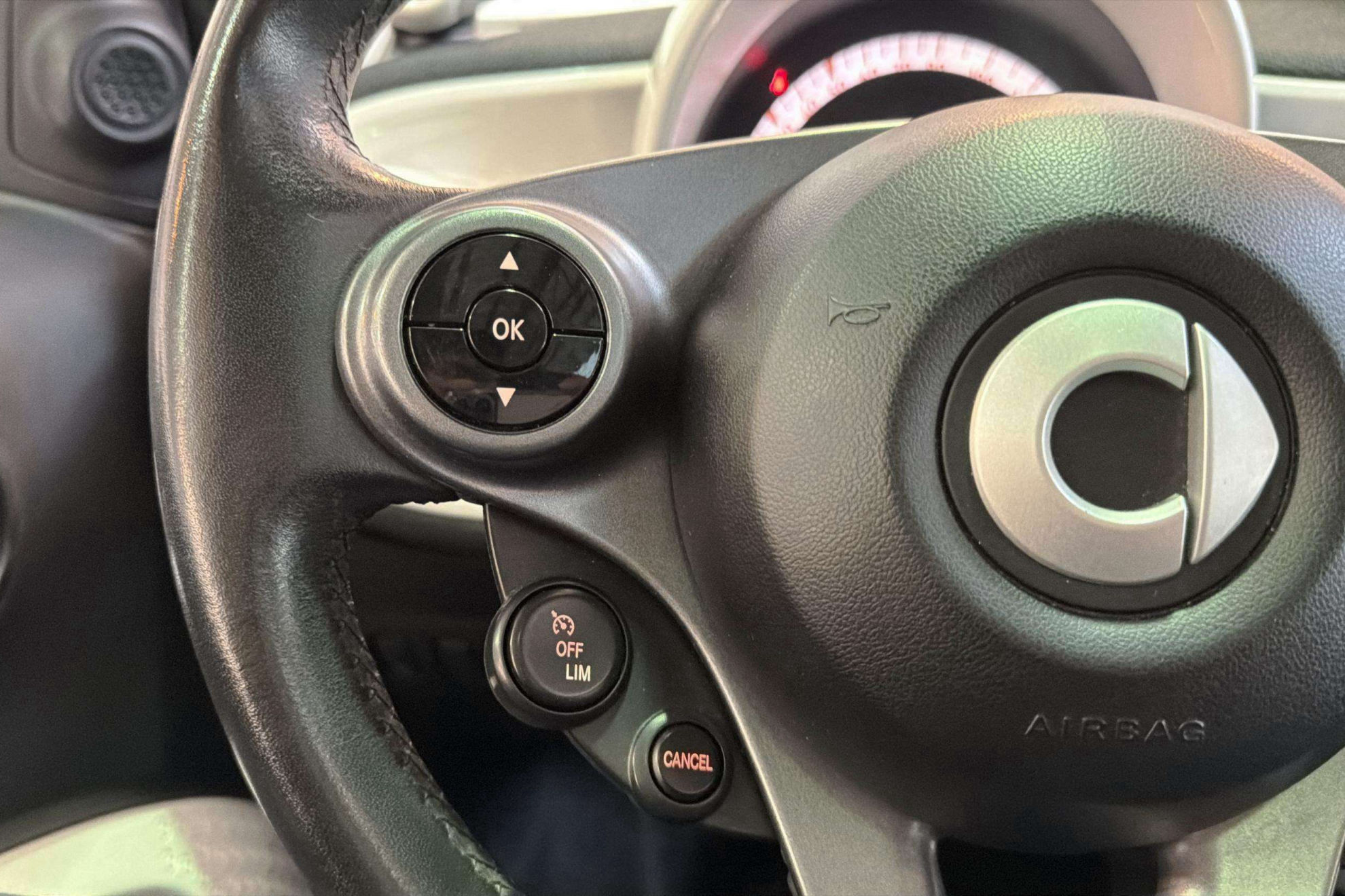 smart fortwo Coupé 52 Prime - foto 17
