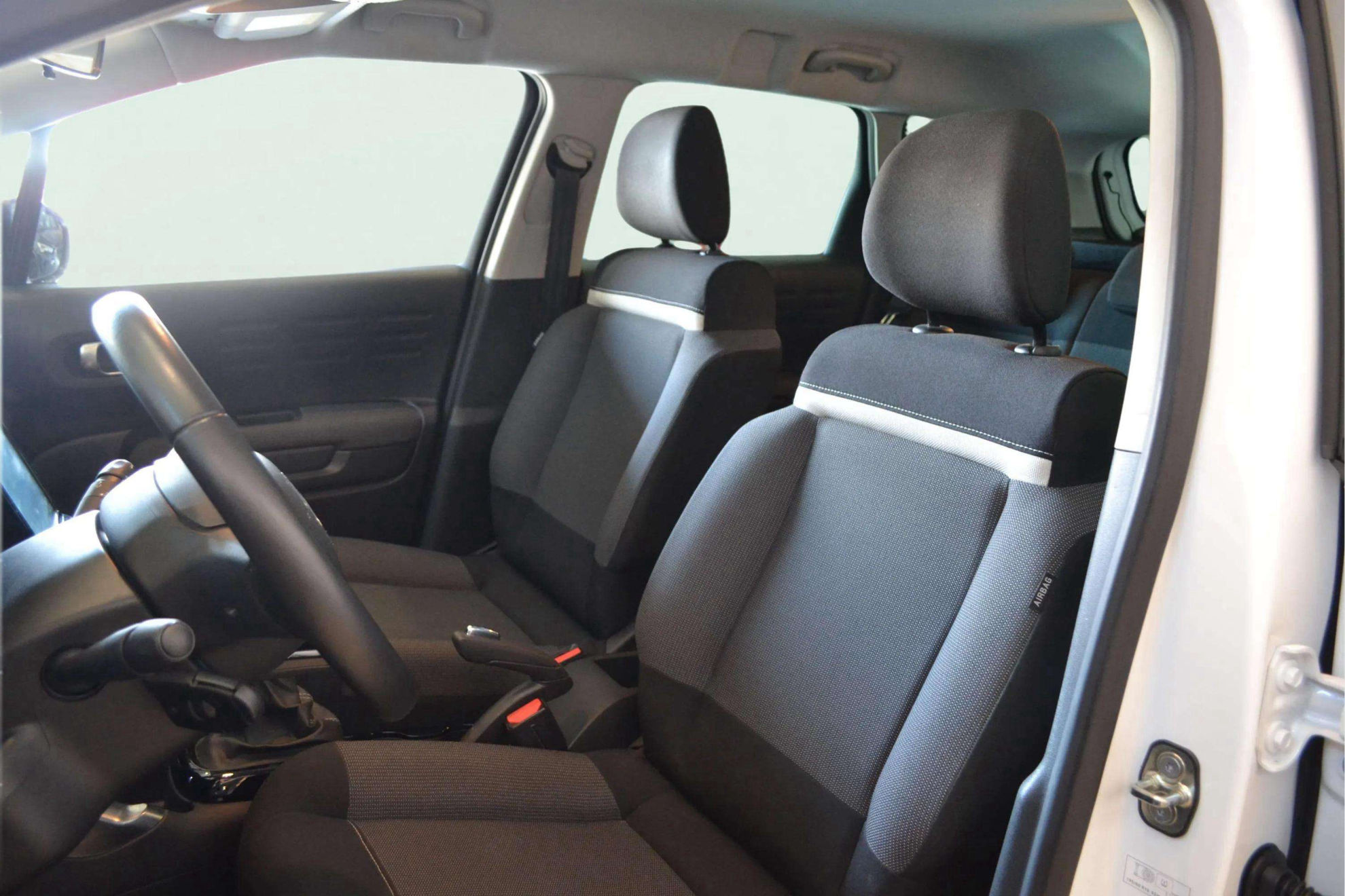 Citroën C3 Aircross BlueHDi Feel Pack - foto 13
