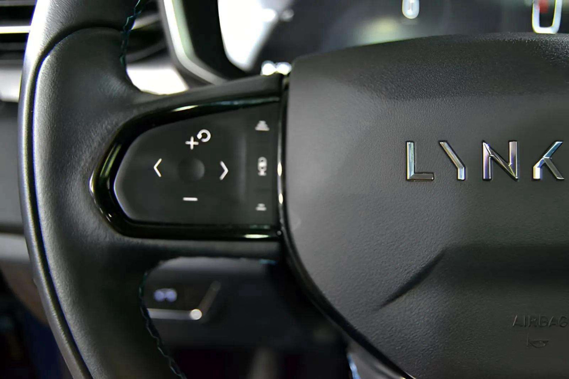 Lynk & Co 01 1.5 PHEV - foto 20
