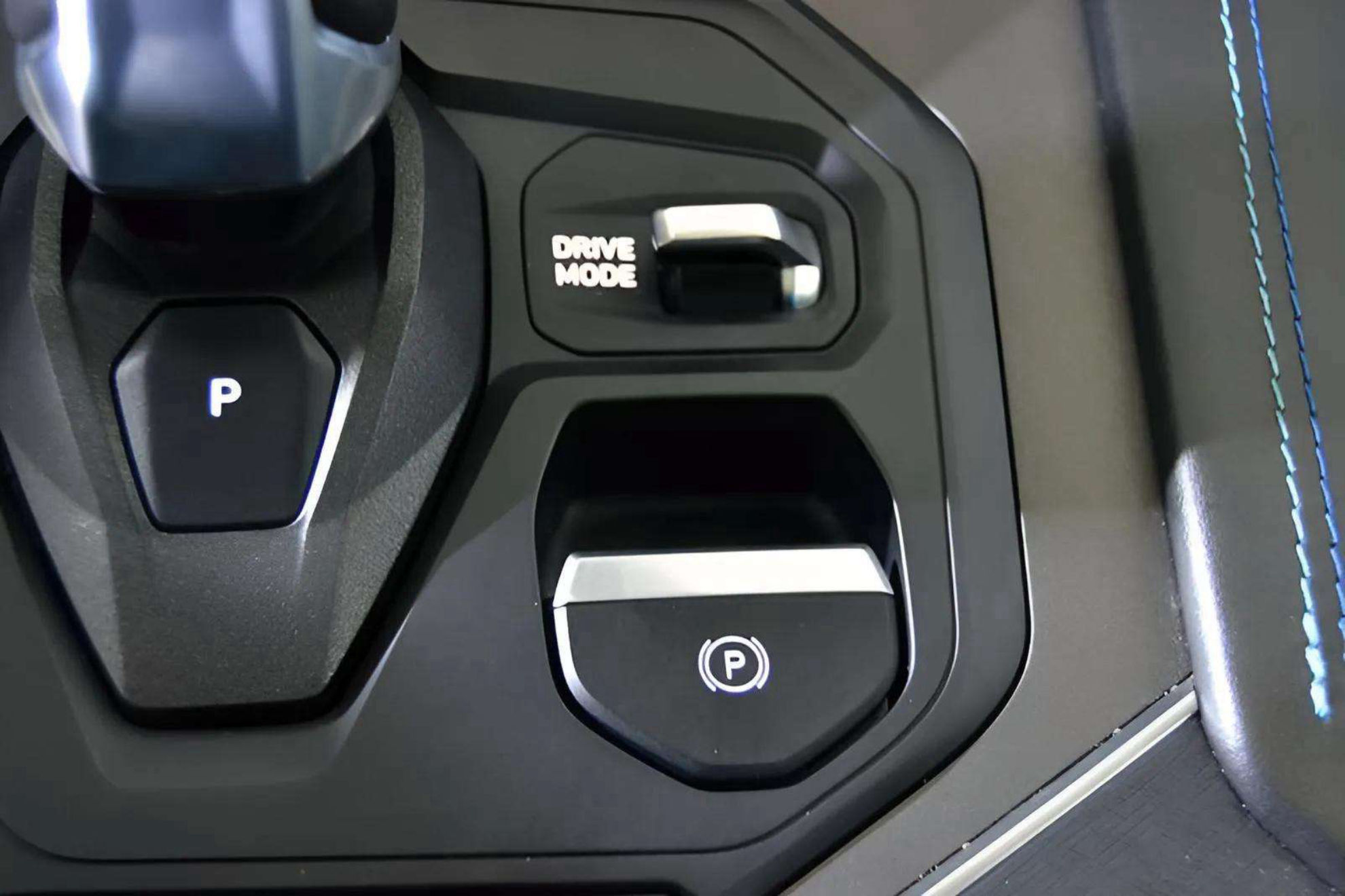 Lynk & Co 01 1.5 PHEV - foto 27
