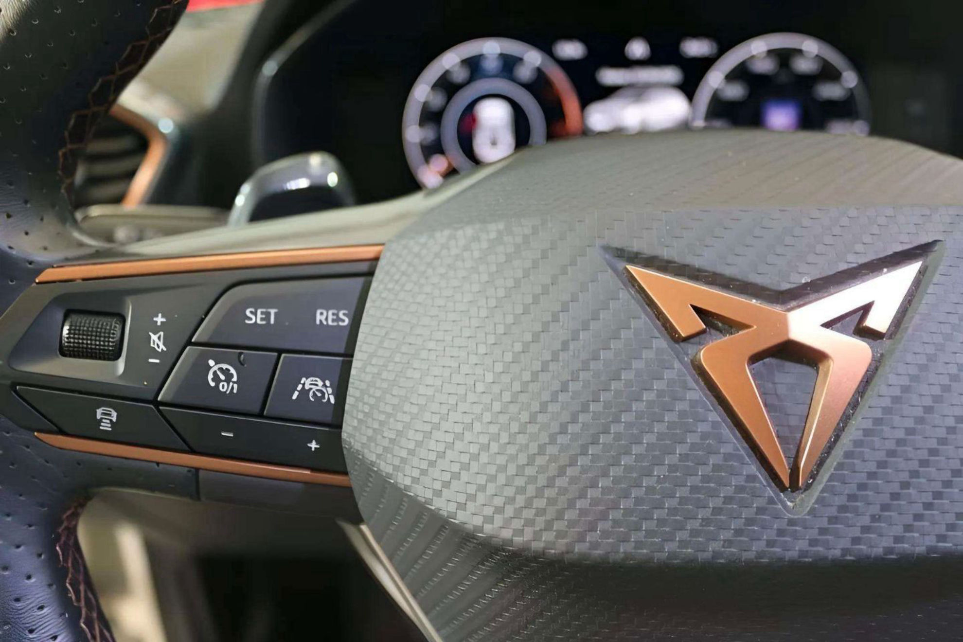 Cupra León SP 1.5 eTSI DSG - foto 15