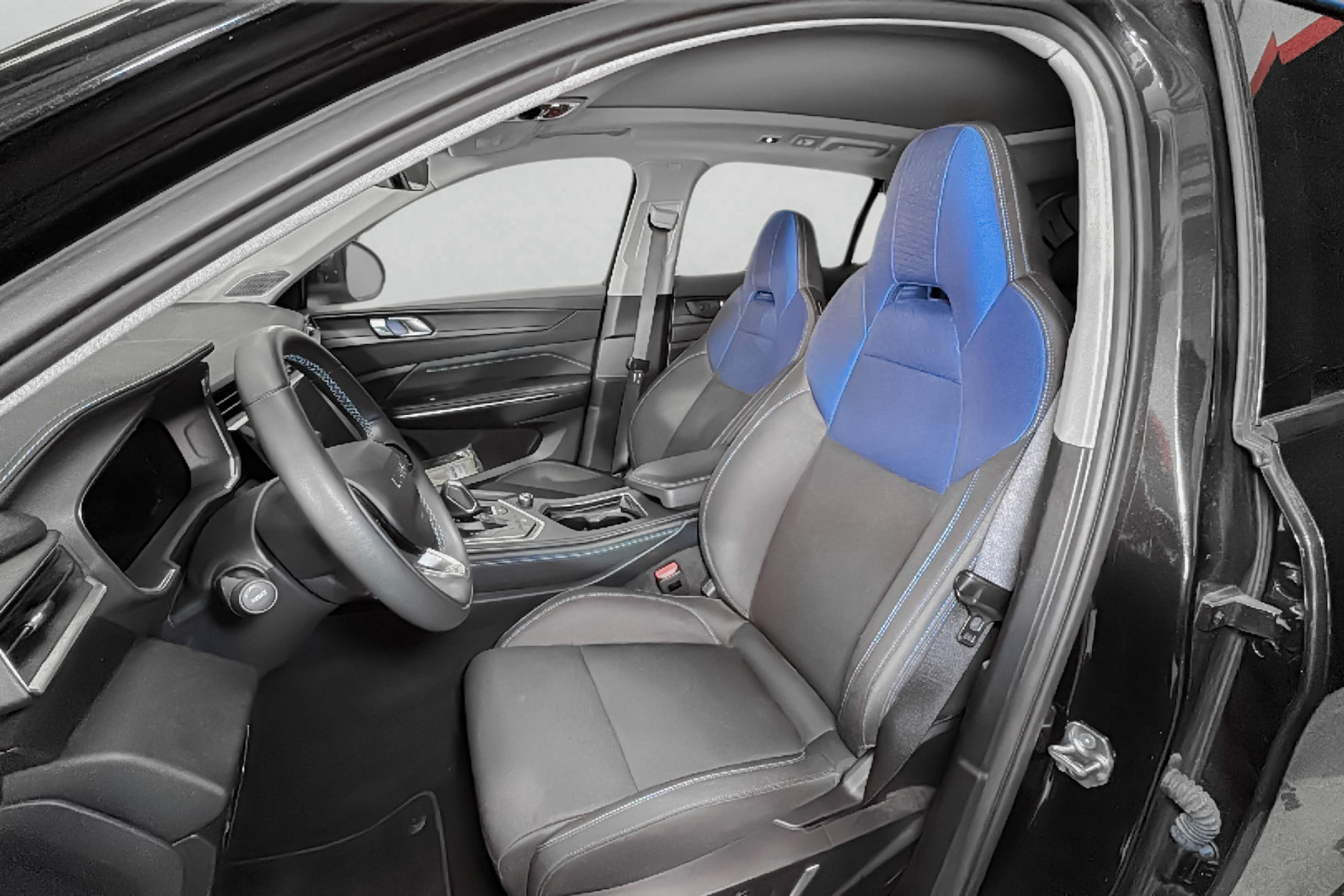 Lynk & Co 01 1.5 PHEV - foto 17