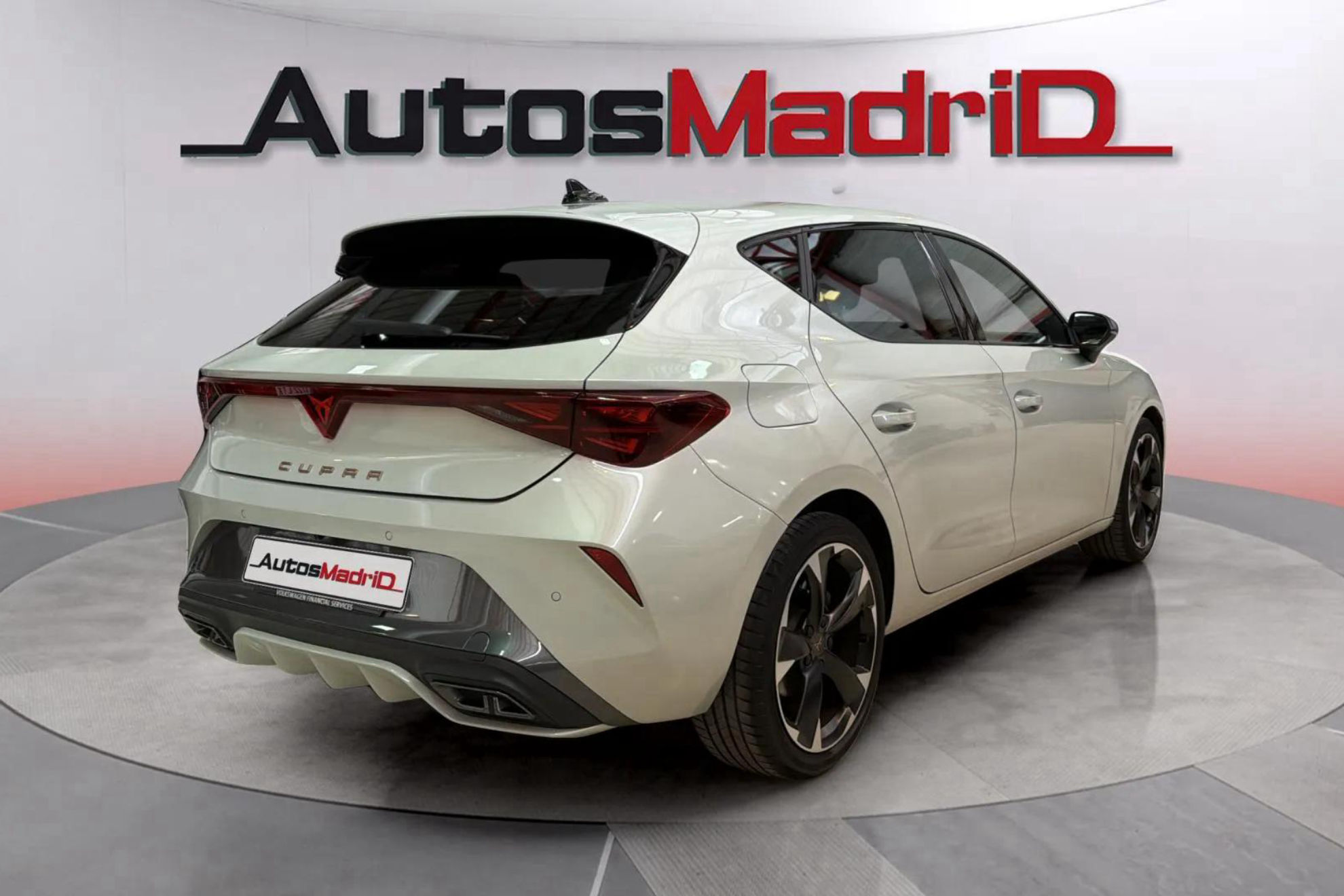 Cupra León 1.5 TSI - foto 8