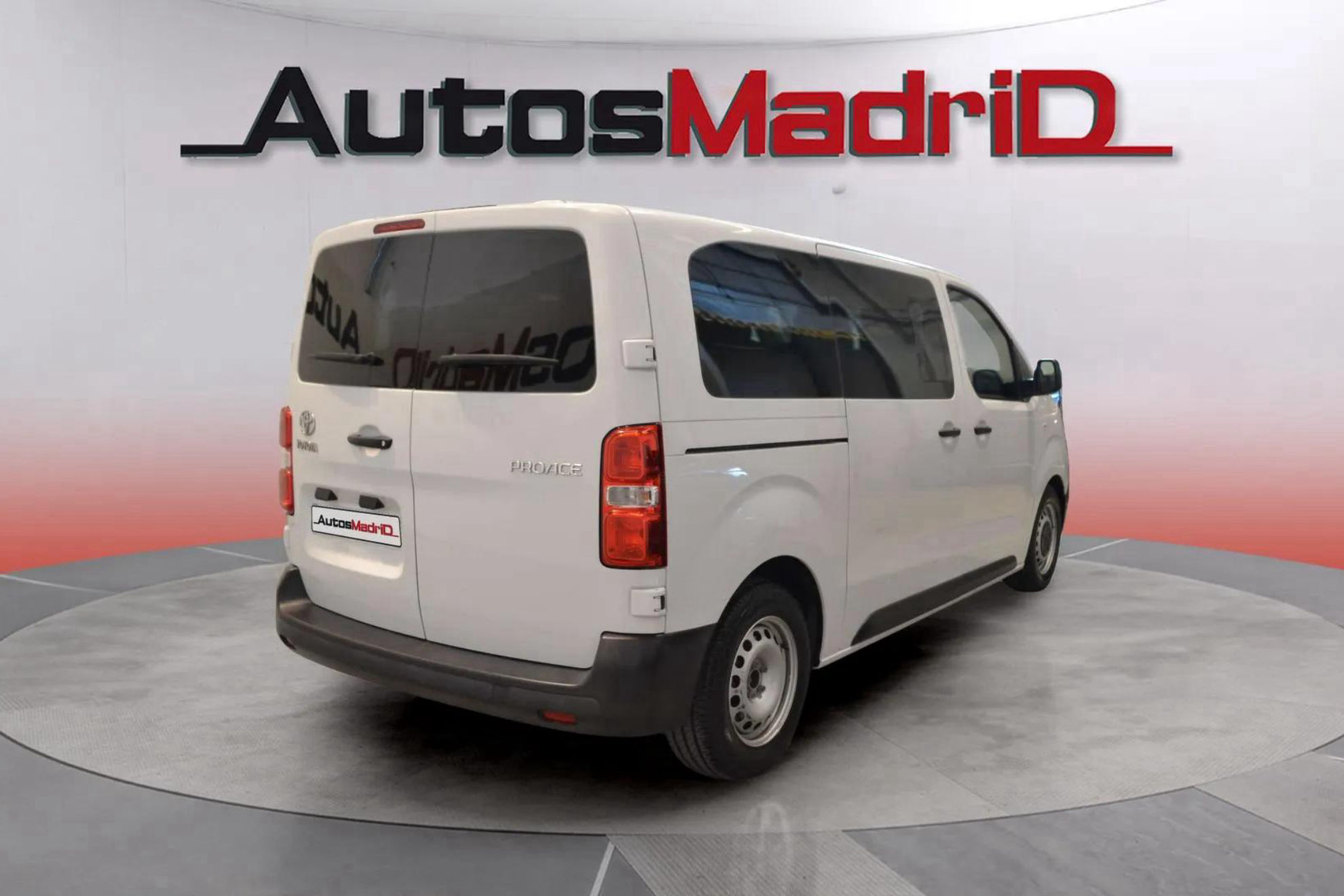 Toyota Proace Verso 2.0D GX Combi 9 1 plazas 2PT L1 - foto 7