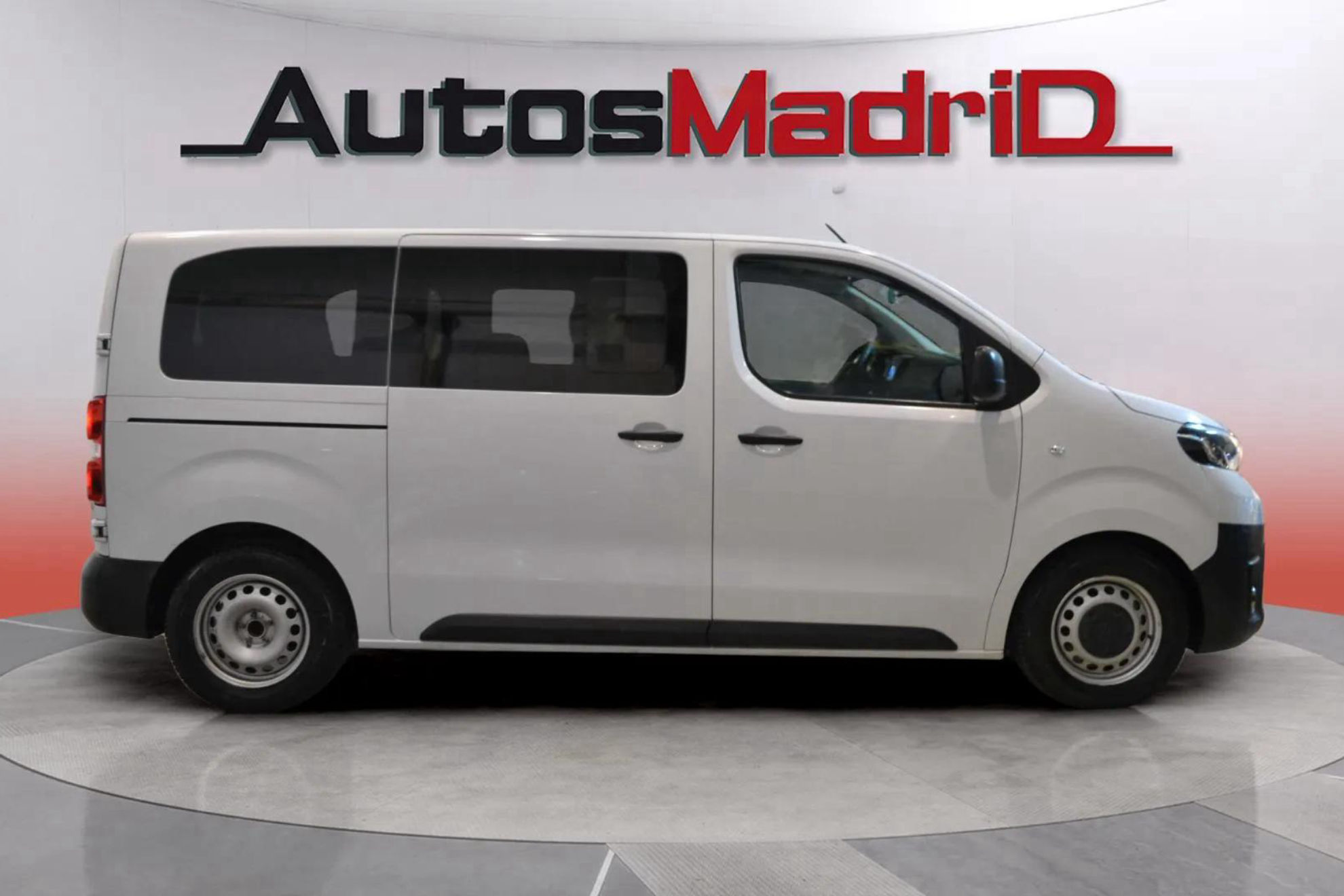 Toyota Proace Verso 2.0D GX Combi 9 1 plazas 2PT L1 - foto 8