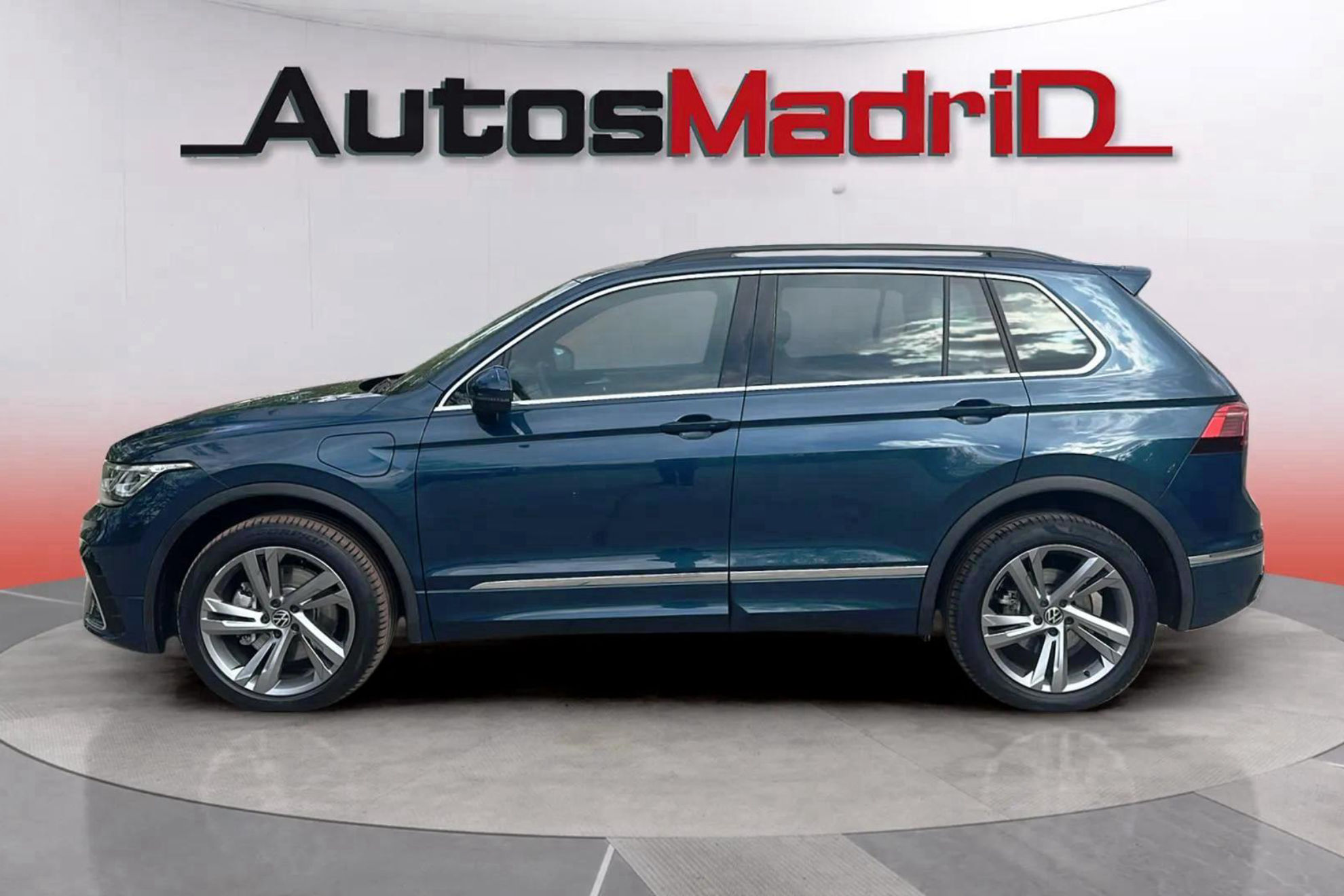 Volkswagen Tiguan R-Line 1.4 TSI eHybrid DSG - foto 6