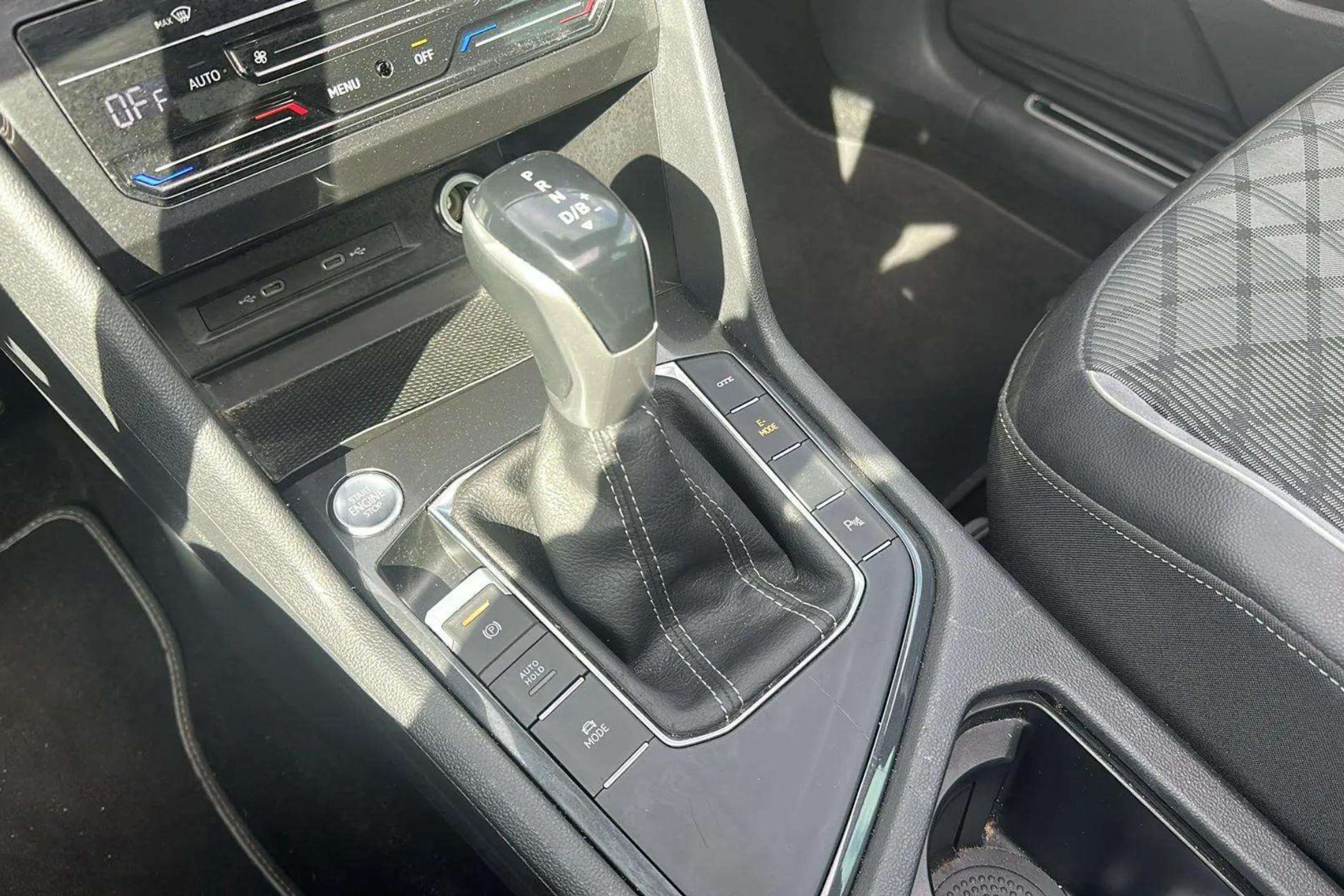 Volkswagen Tiguan R-Line 1.4 TSI eHybrid DSG - foto 19