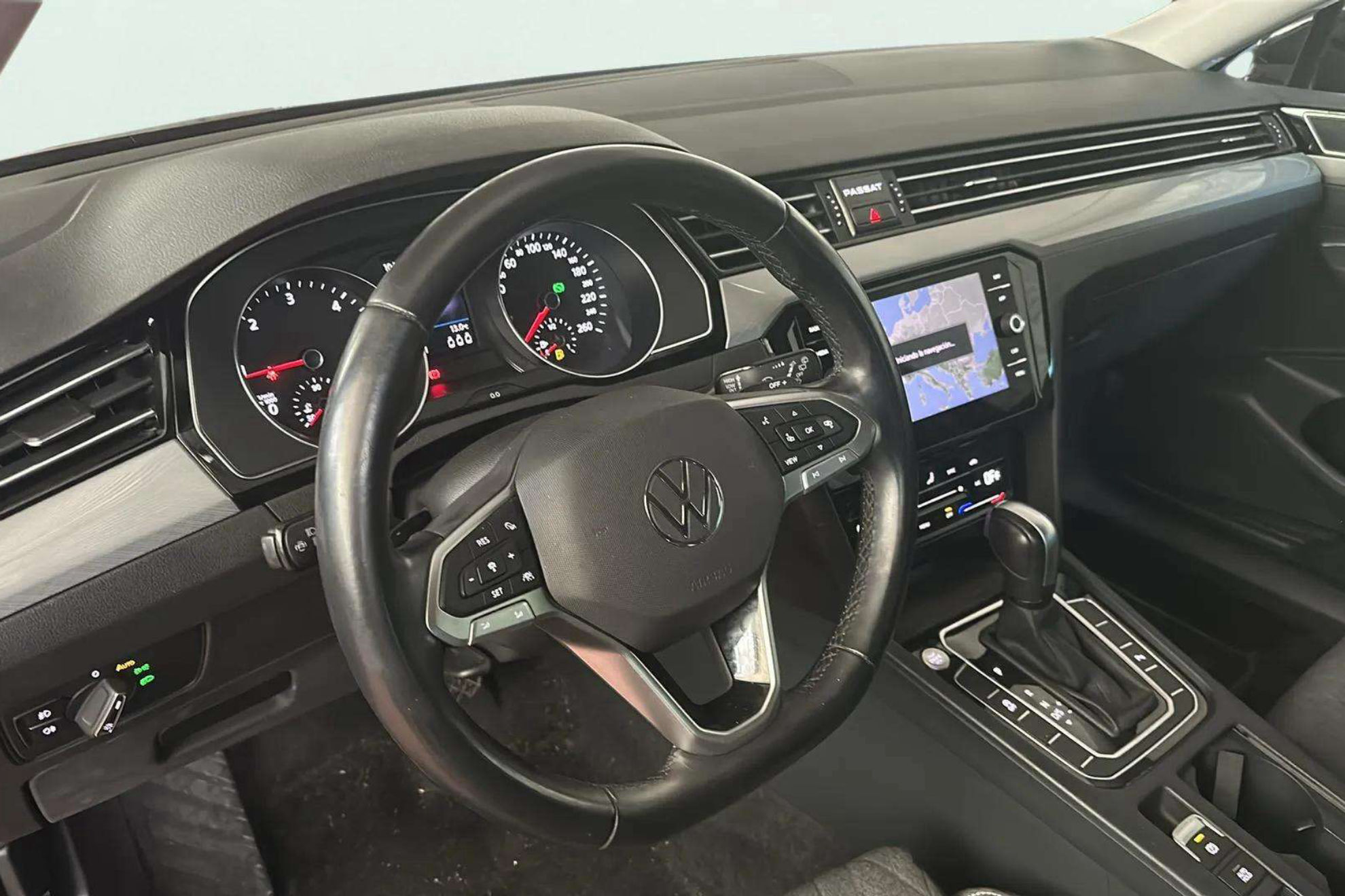 Volkswagen Passat Variant 2.0 TDI - foto 9