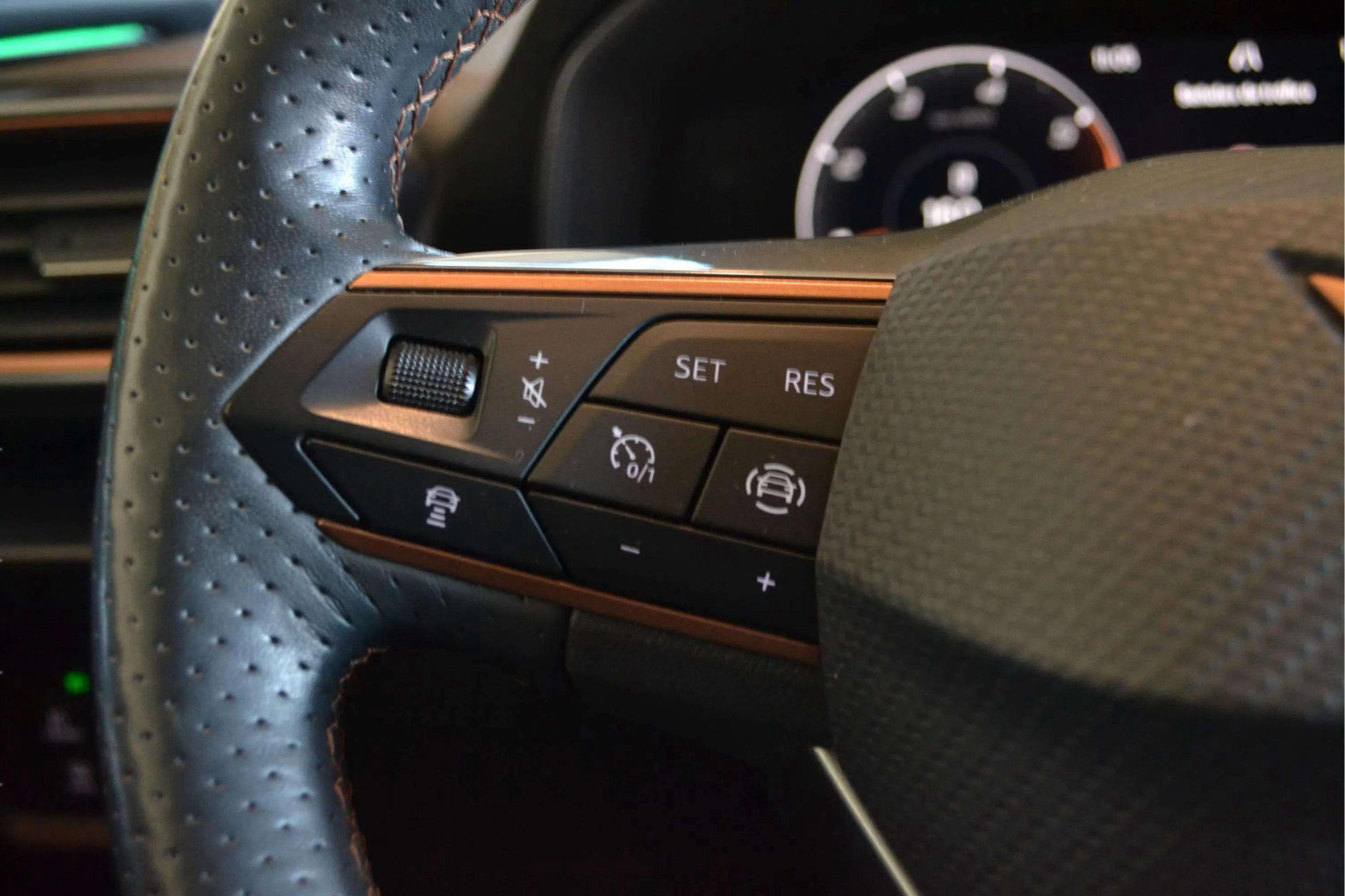 Cupra Formentor 2.0 TDI - foto 17
