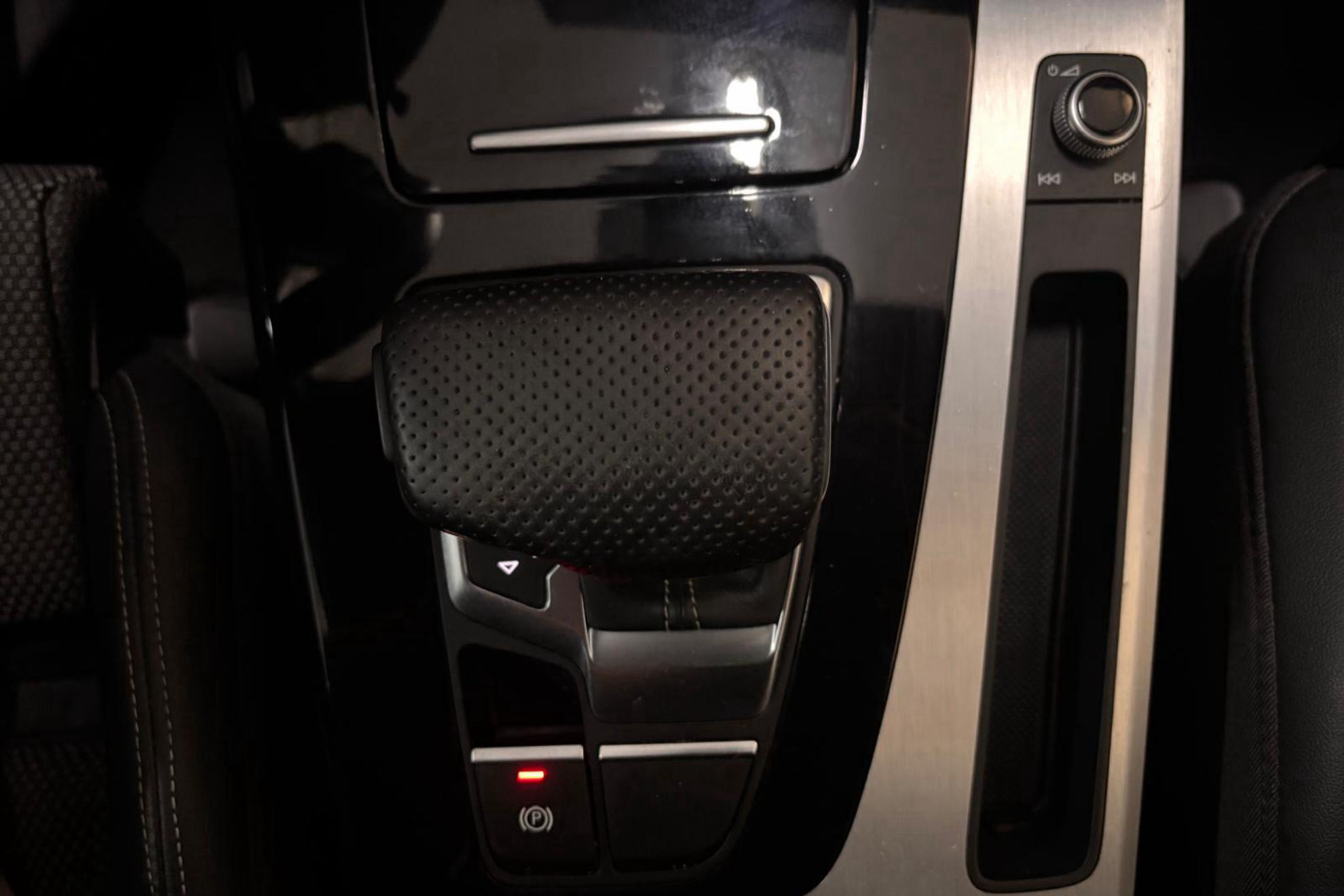 Audi Q5 Black line 35 TDI S tronic - foto 30
