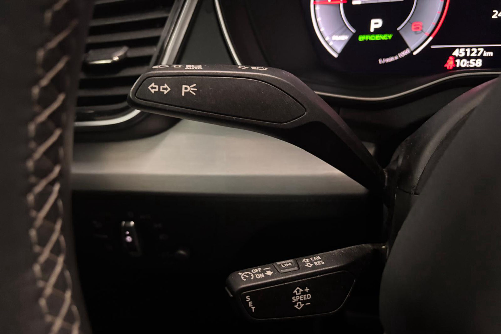 Audi Q5 Black line 35 TDI S tronic - foto 19