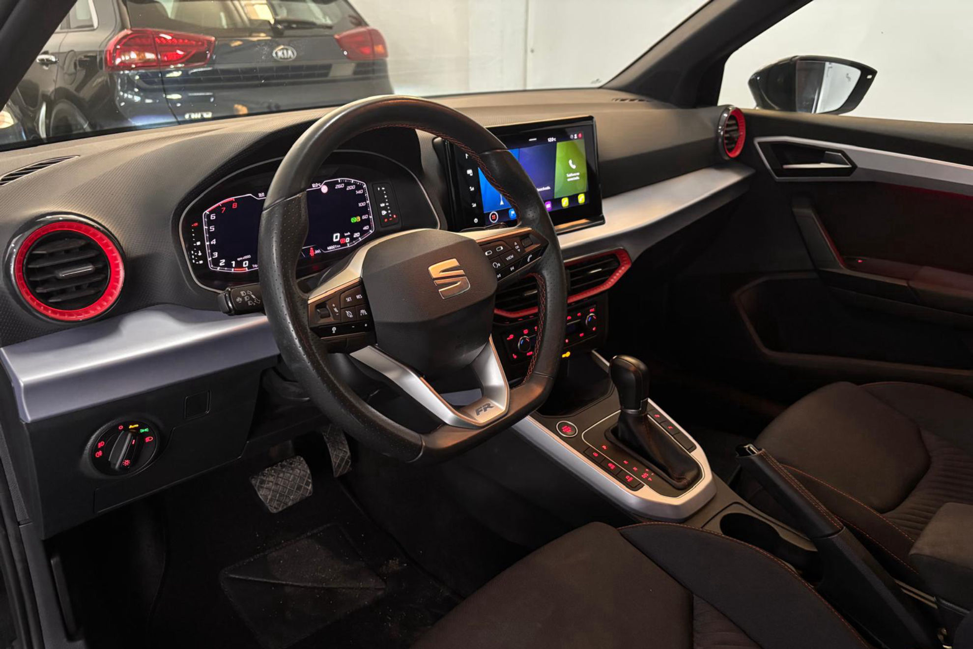 SEAT Arona 1.5 TSI DSG FR XL - foto 11