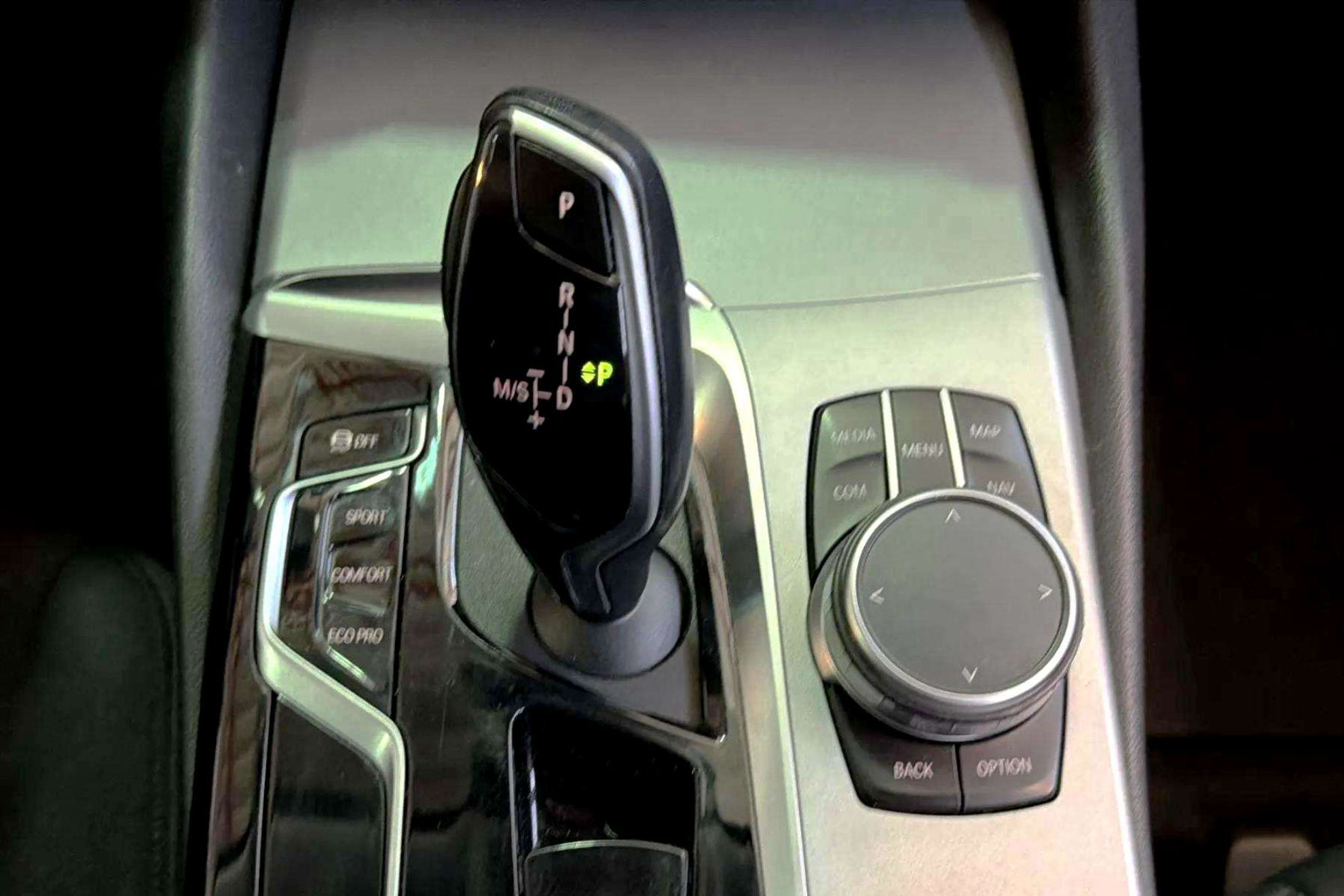 BMW Serie 5 520dA - foto 26