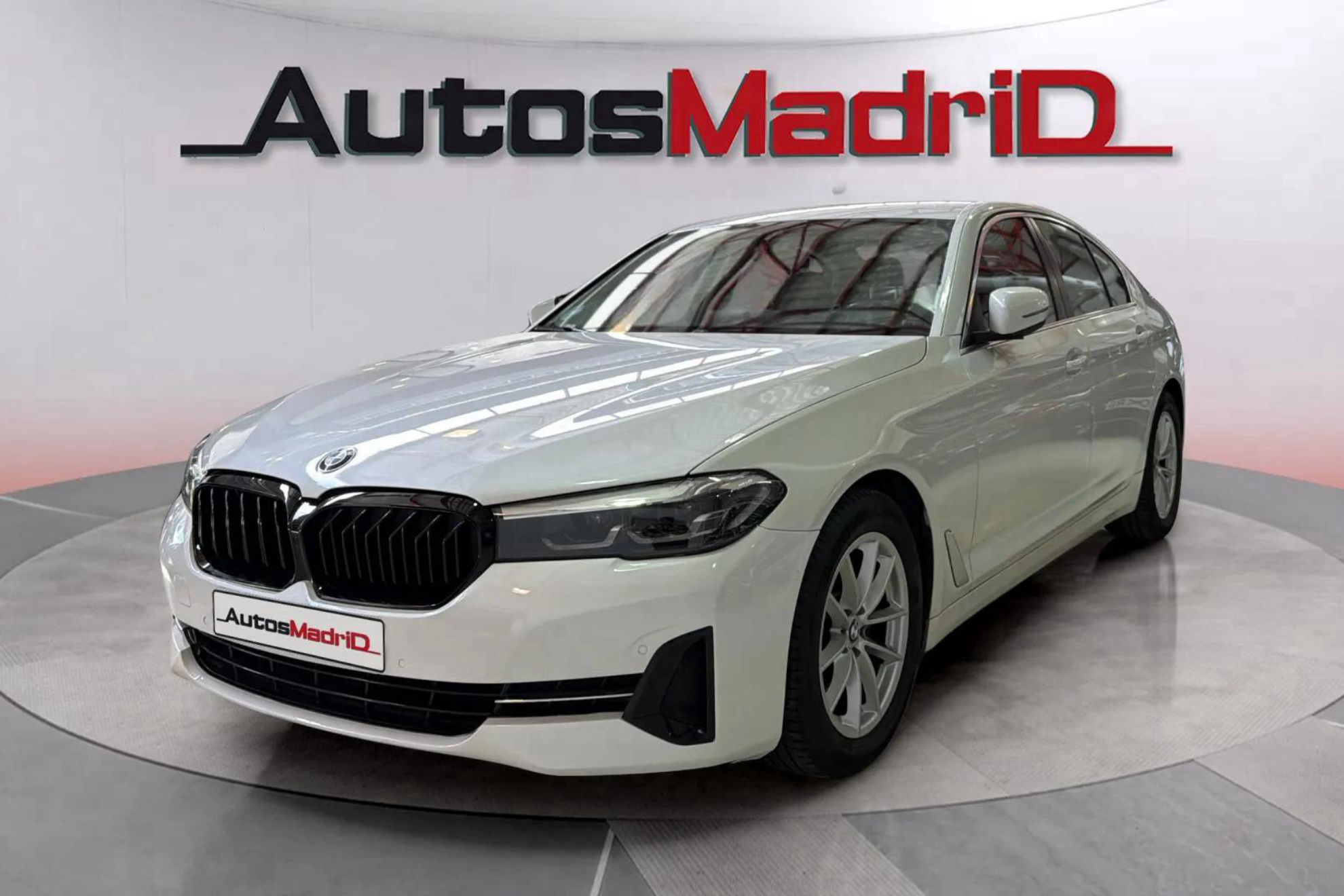 BMW Serie 5 520dA - foto 3