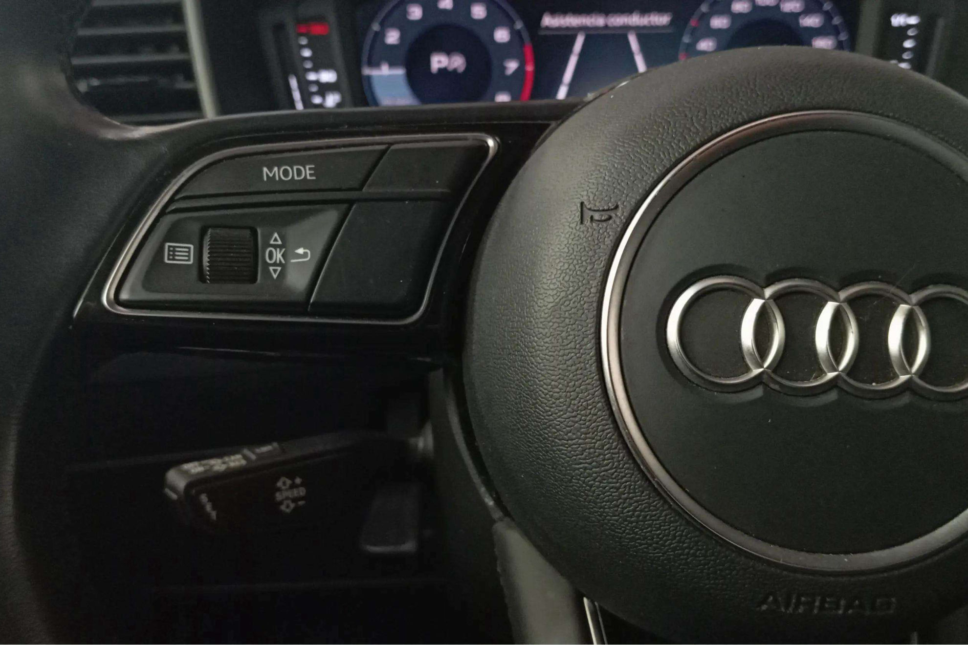 Audi A1 citycarver Black line 30 TFSI S tro - foto 18