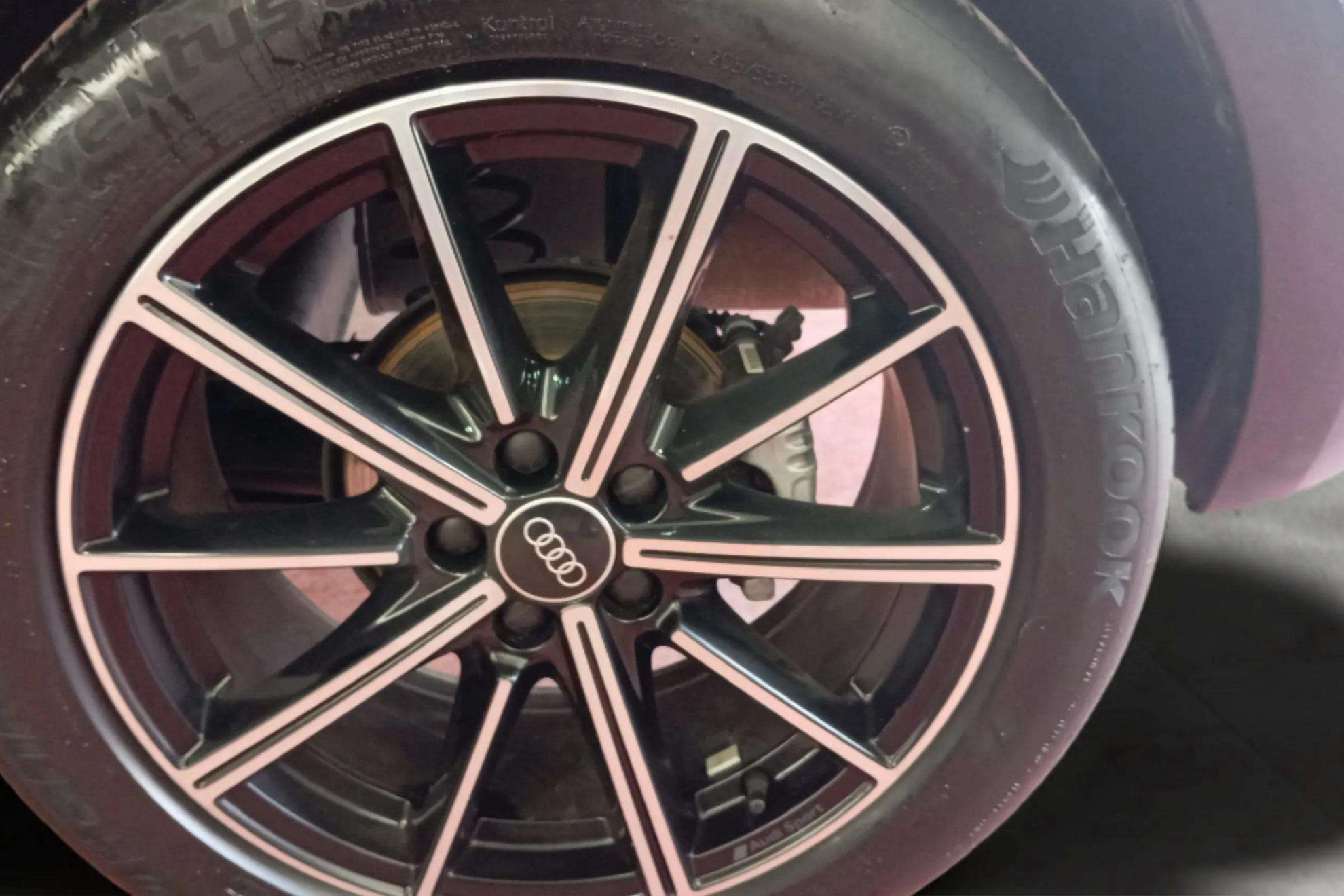 Audi A1 citycarver Black line 30 TFSI S tro - foto 9