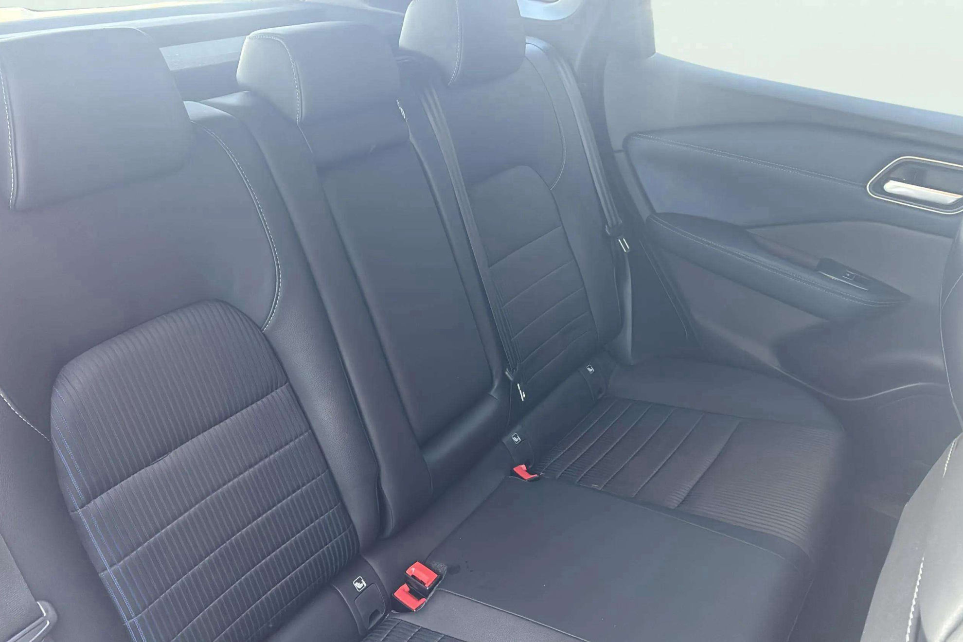 Nissan Qashqai DIG-T mHEV Xtronic N-Connecta - foto 13