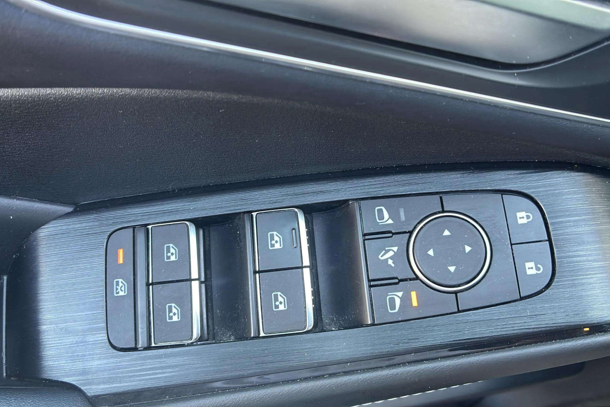 Nissan Qashqai DIG-T mHEV Xtronic N-Connecta - foto 15