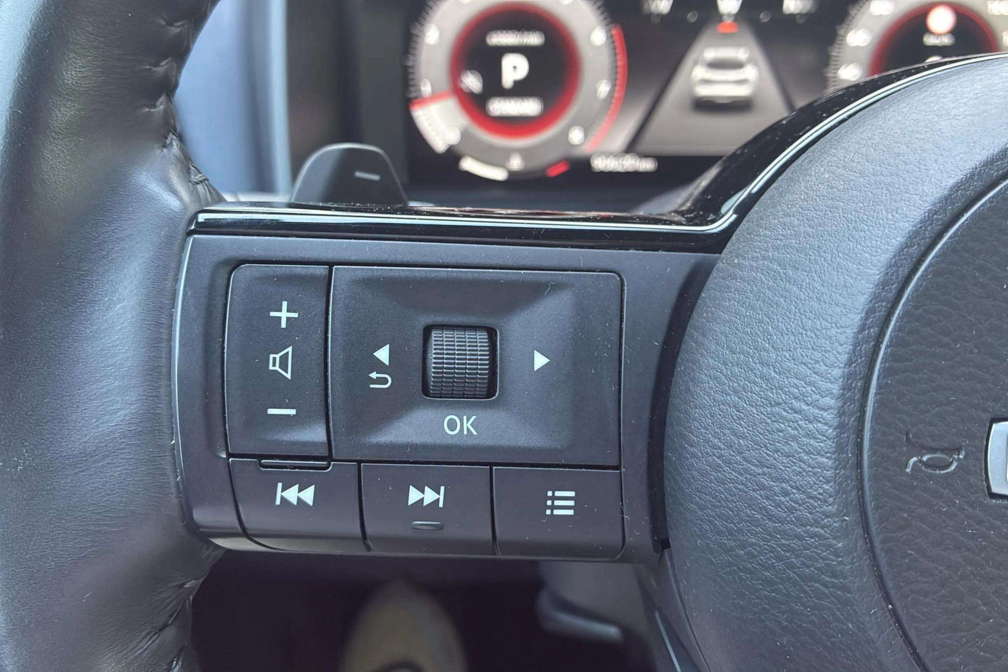 Nissan Qashqai DIG-T mHEV Xtronic N-Connecta - foto 18